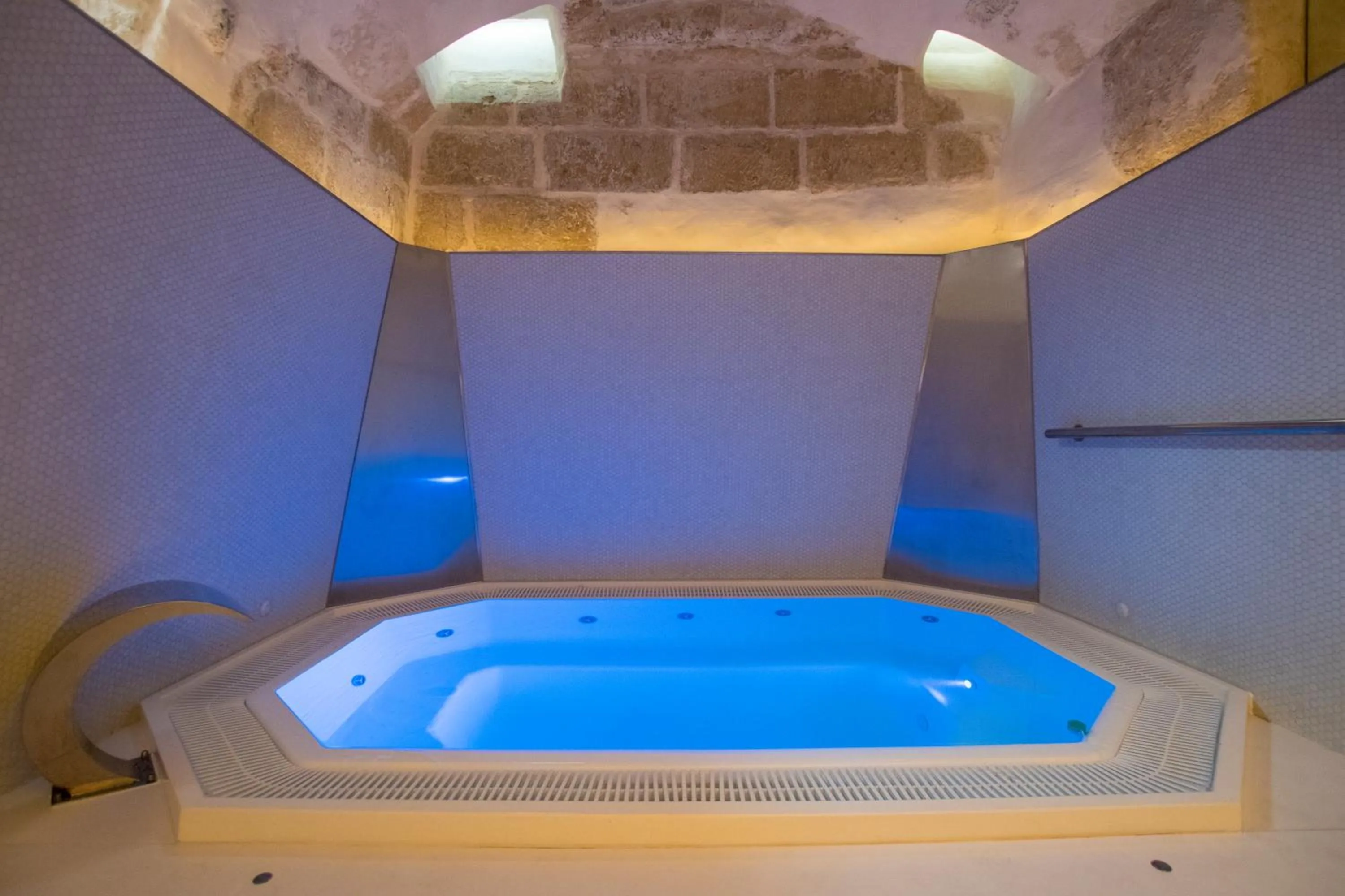 Spa and wellness centre/facilities in Boutique Hotel Sant Roc & Spa