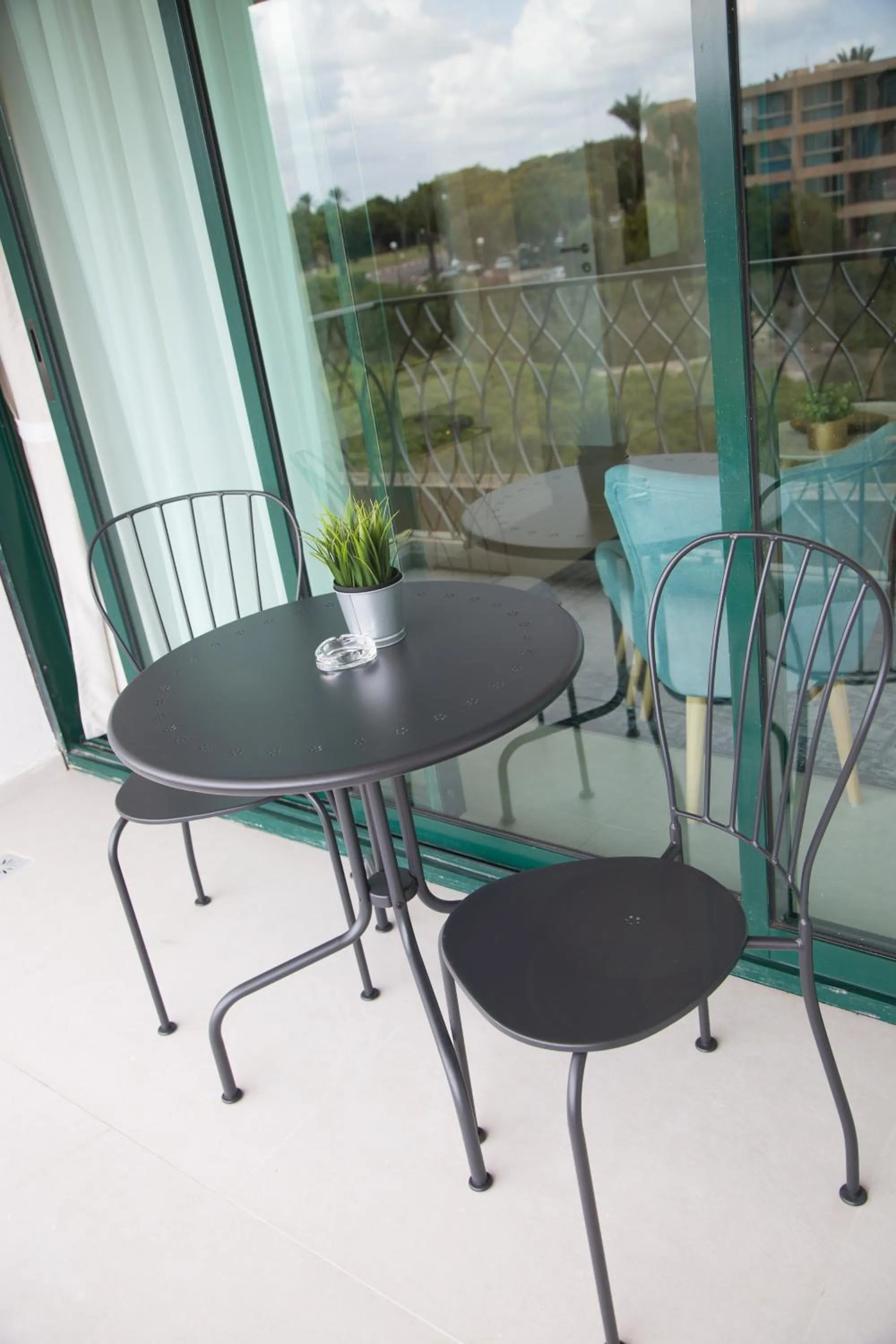 Garden view in Suite Caesar - Neot Golf