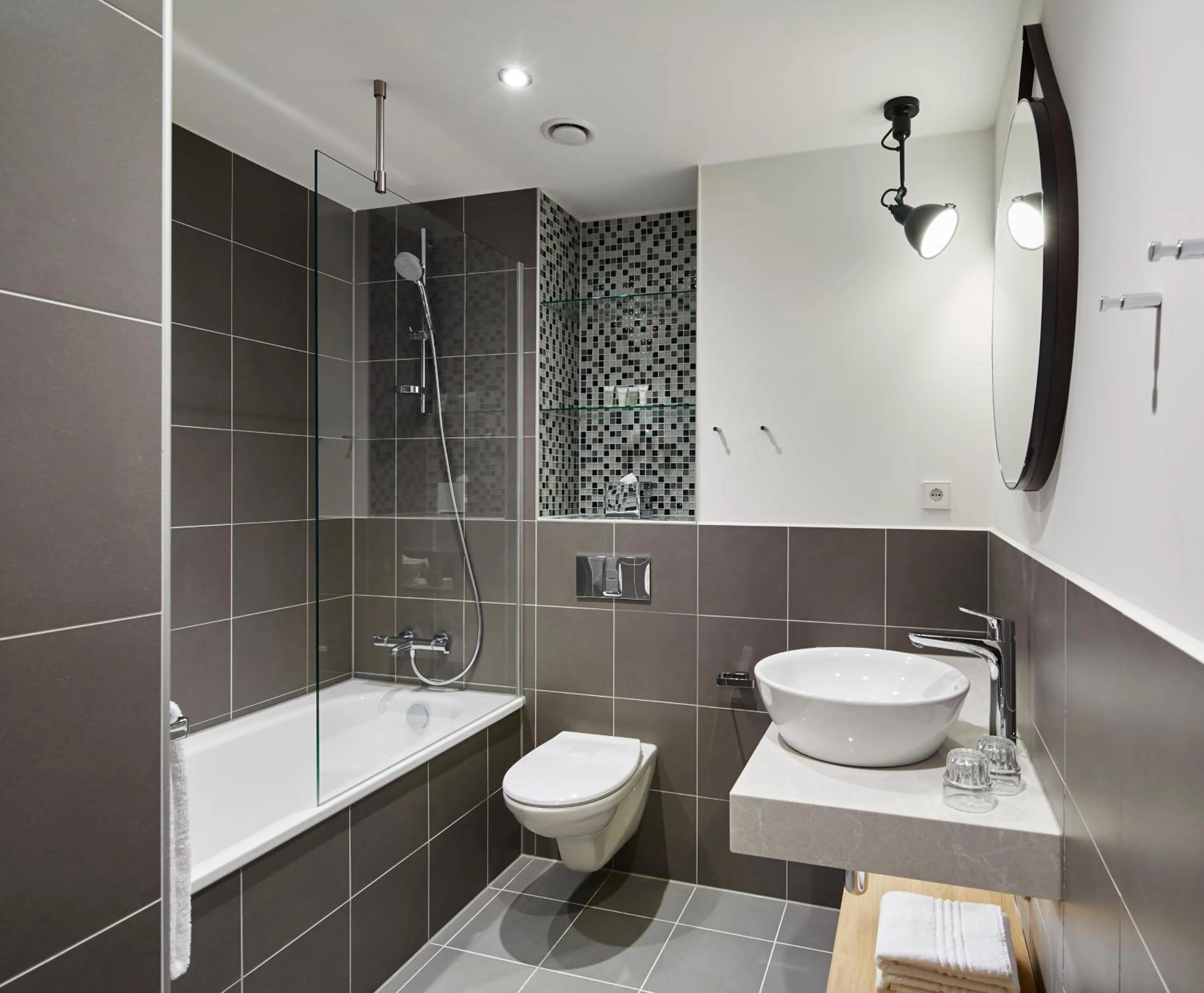Bathroom in Residence Inn by Marriott Amsterdam Houthavens
