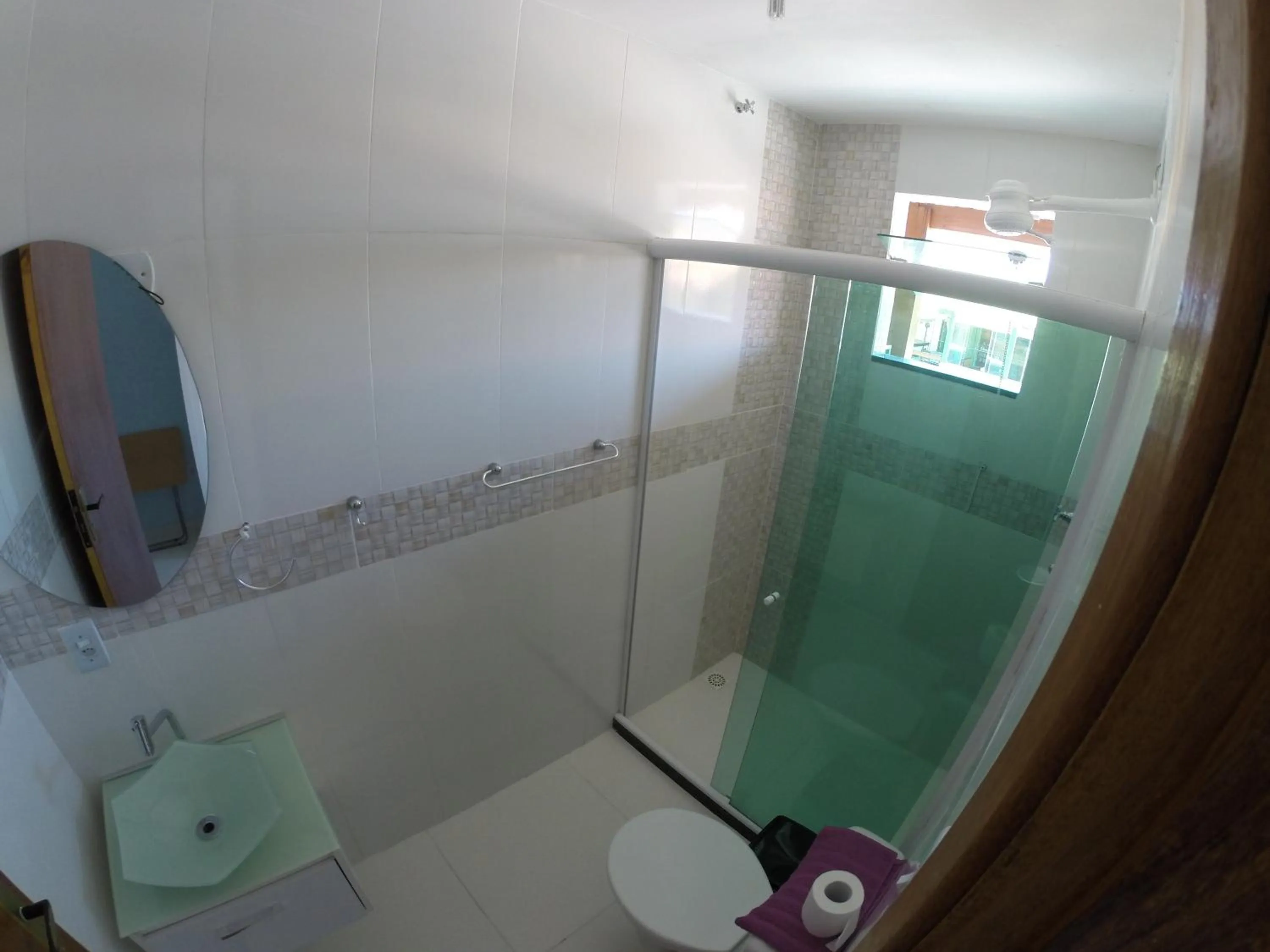 Shower in Xodó do Peró Suítes