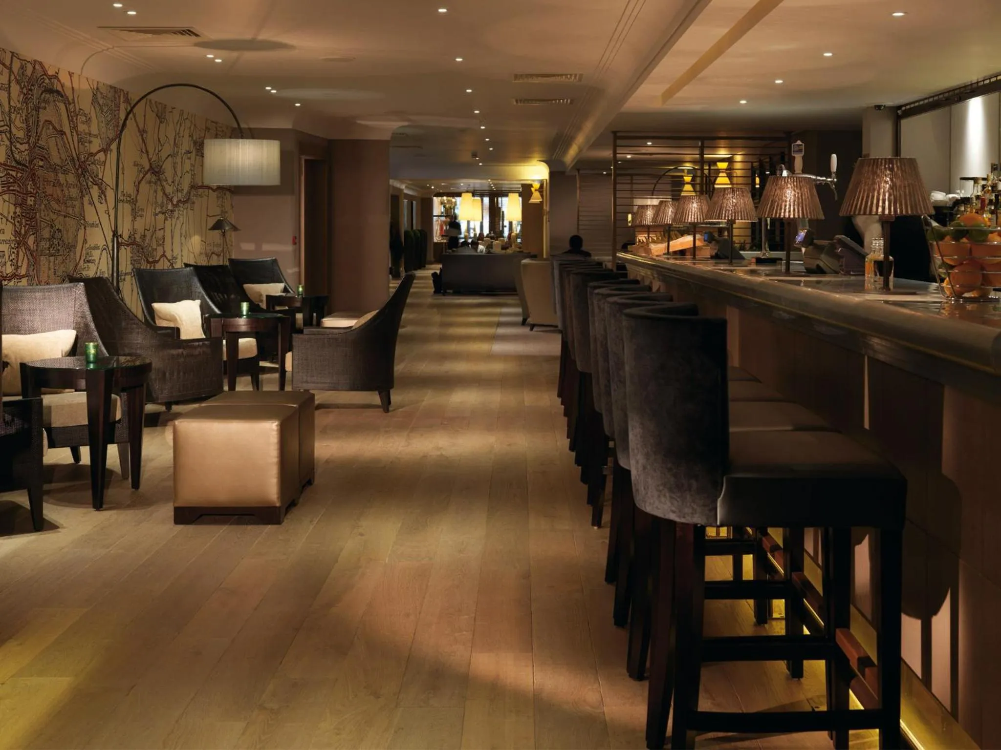 Restaurant/places to eat in Macdonald Windsor