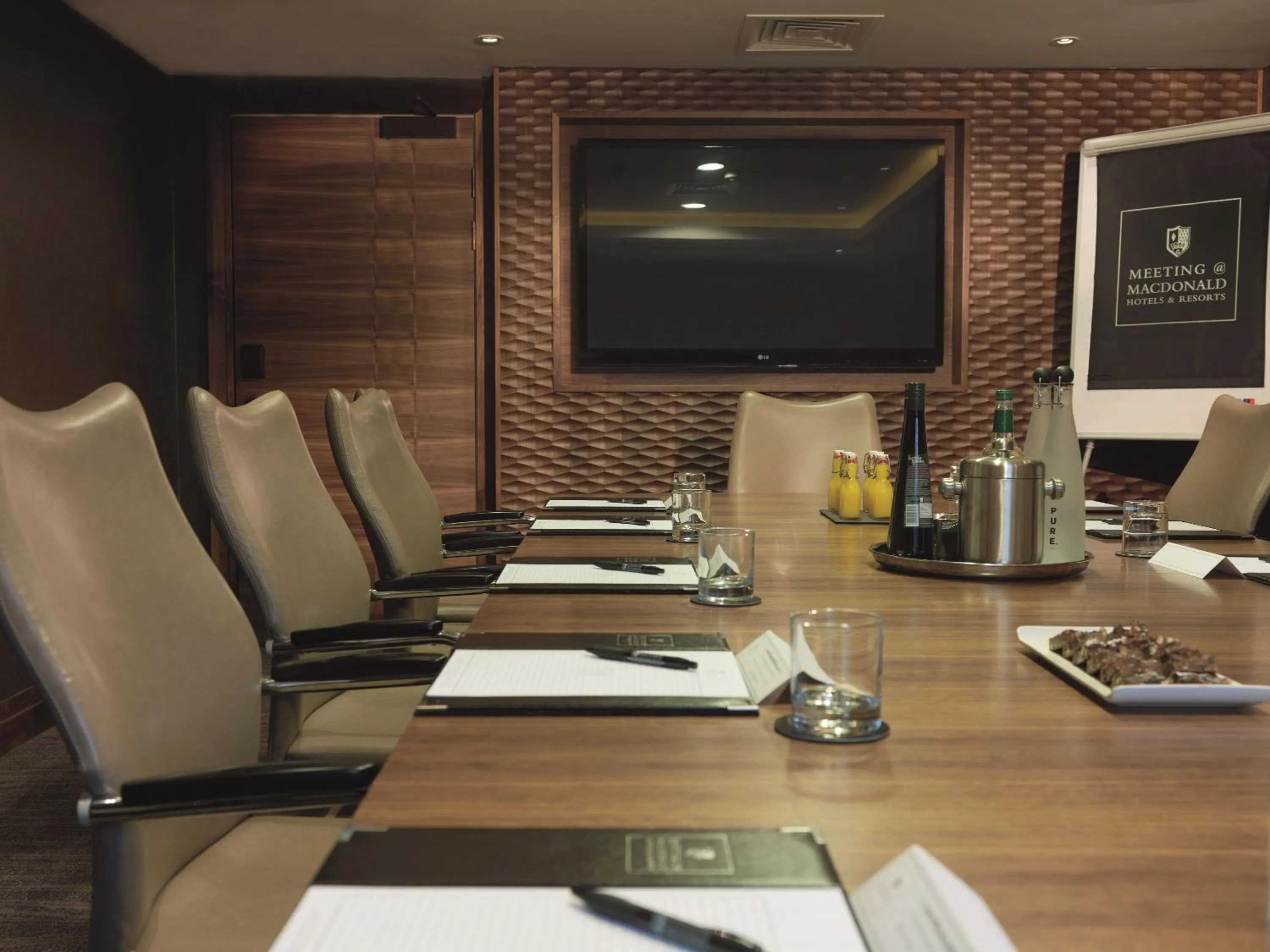 Meeting/conference room in Macdonald Windsor