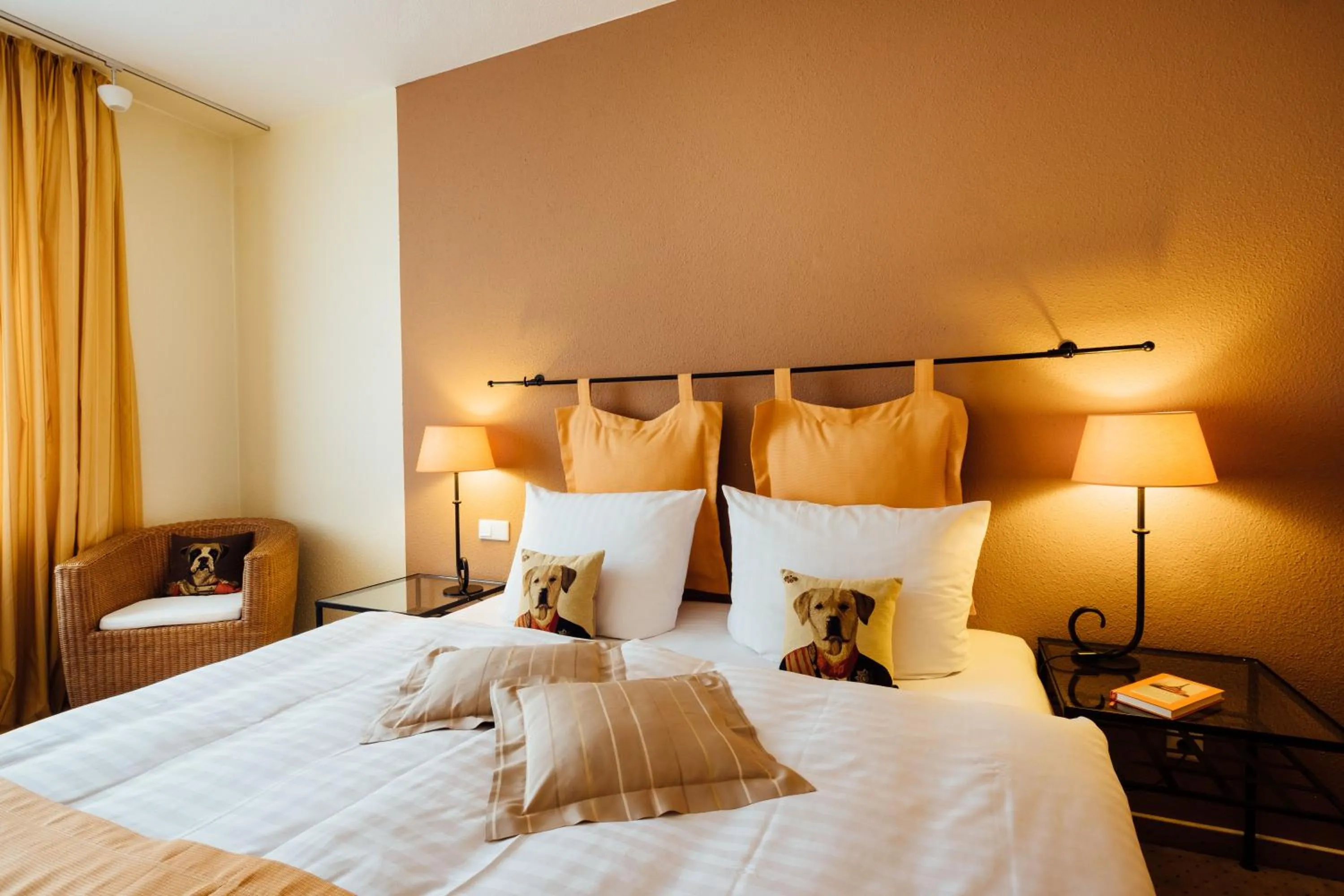 Bedroom in Hotel zur Mühle