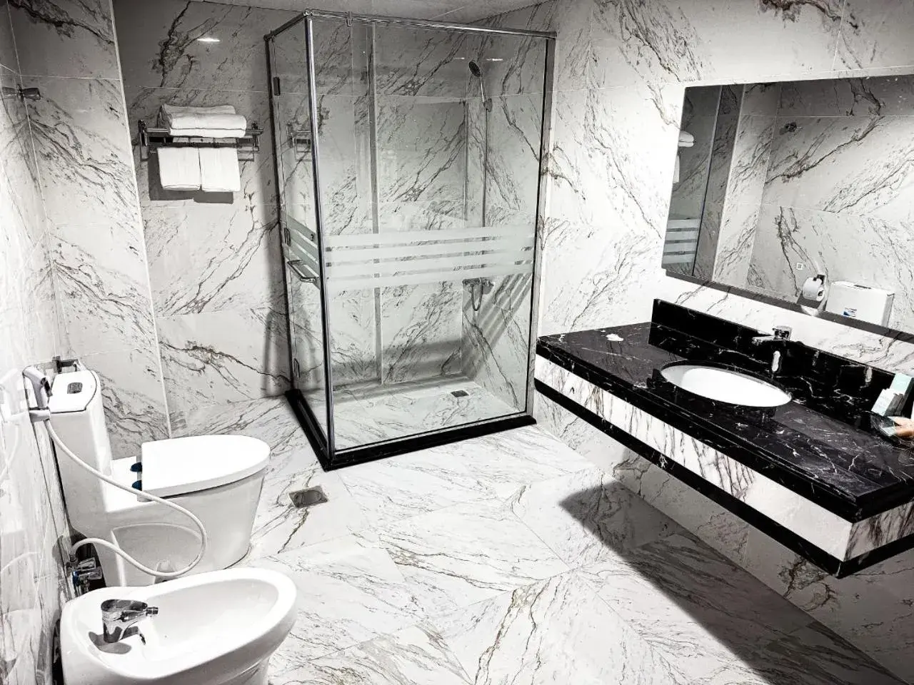 Classic Twin Room in Al Massa Hotel Classic Twin Room in Al Massa Hotel