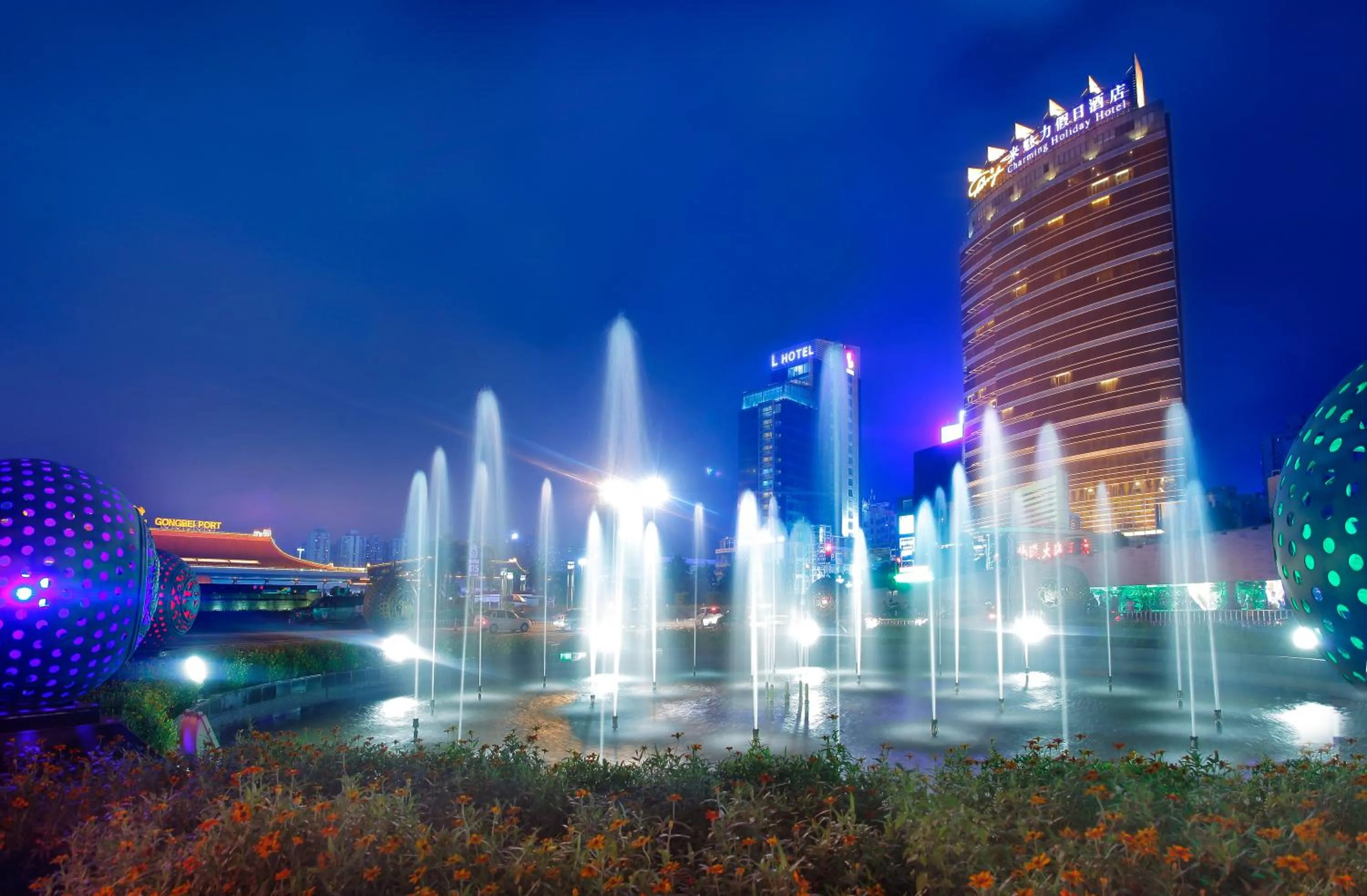 Nearby landmark in Zhuhai Charming Holiday Hotel