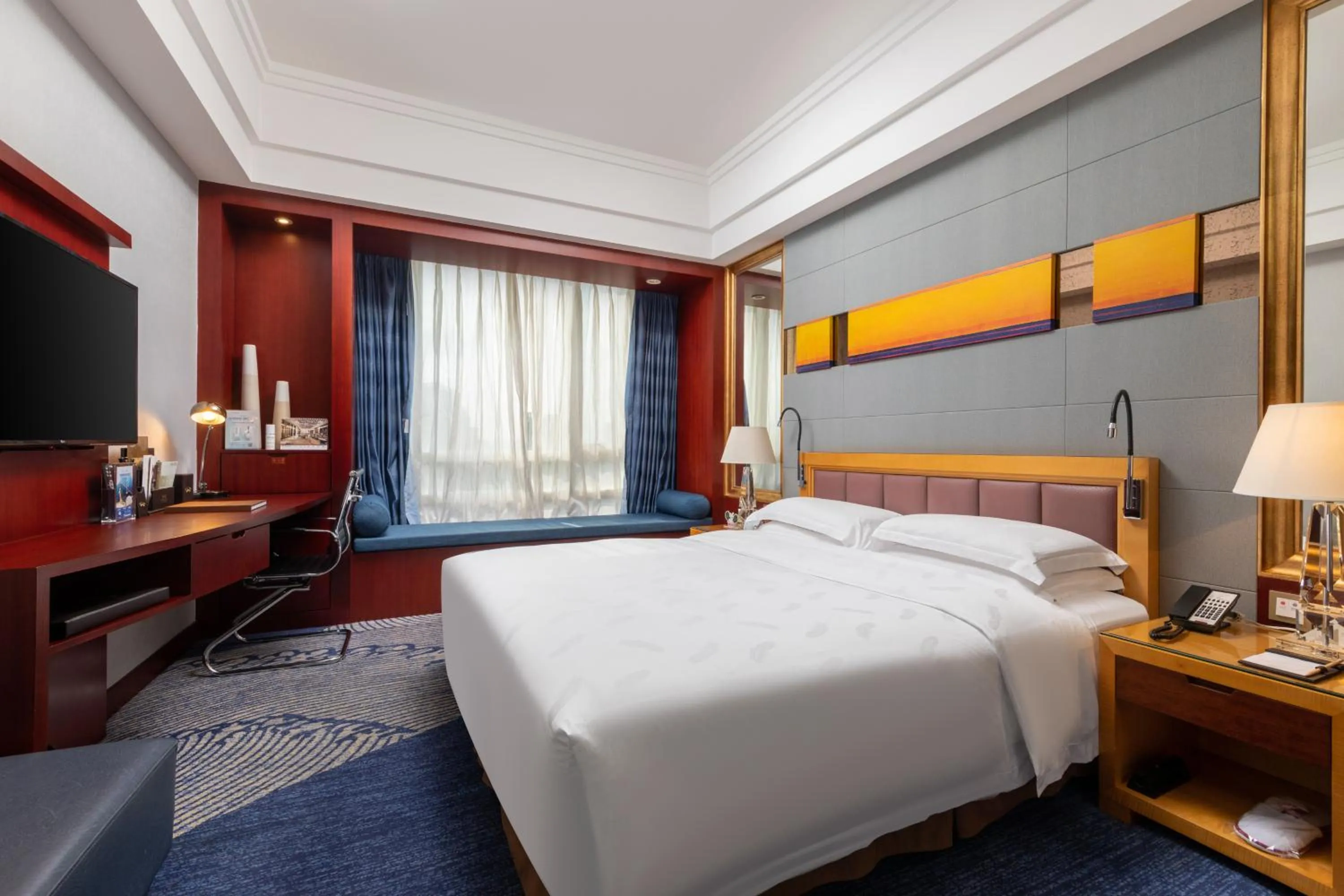 Bed in Zhuhai Charming Holiday Hotel