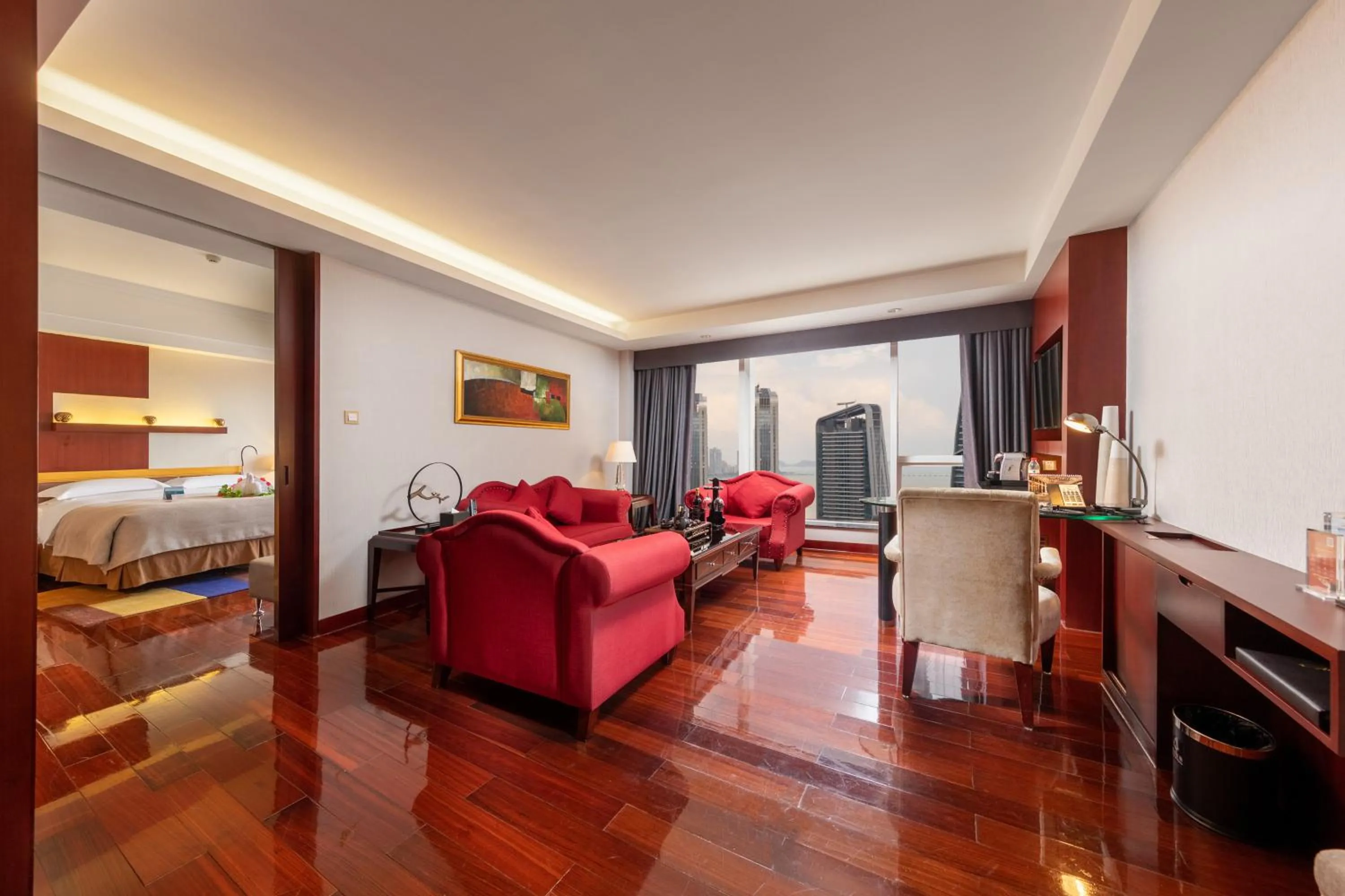 Zhuhai Charming Holiday Hotel