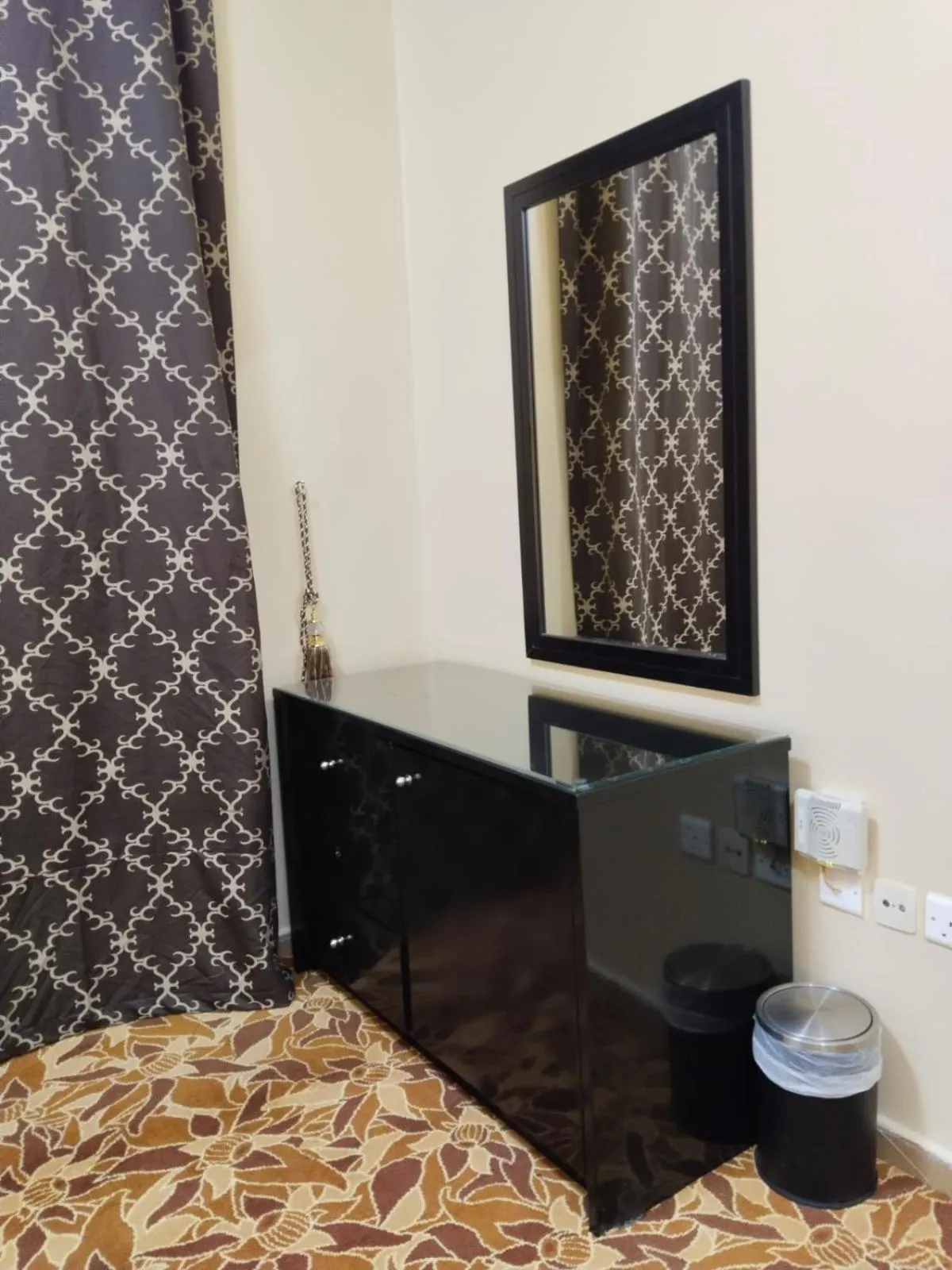 Bed in Al Massa Hotel Apartments 1