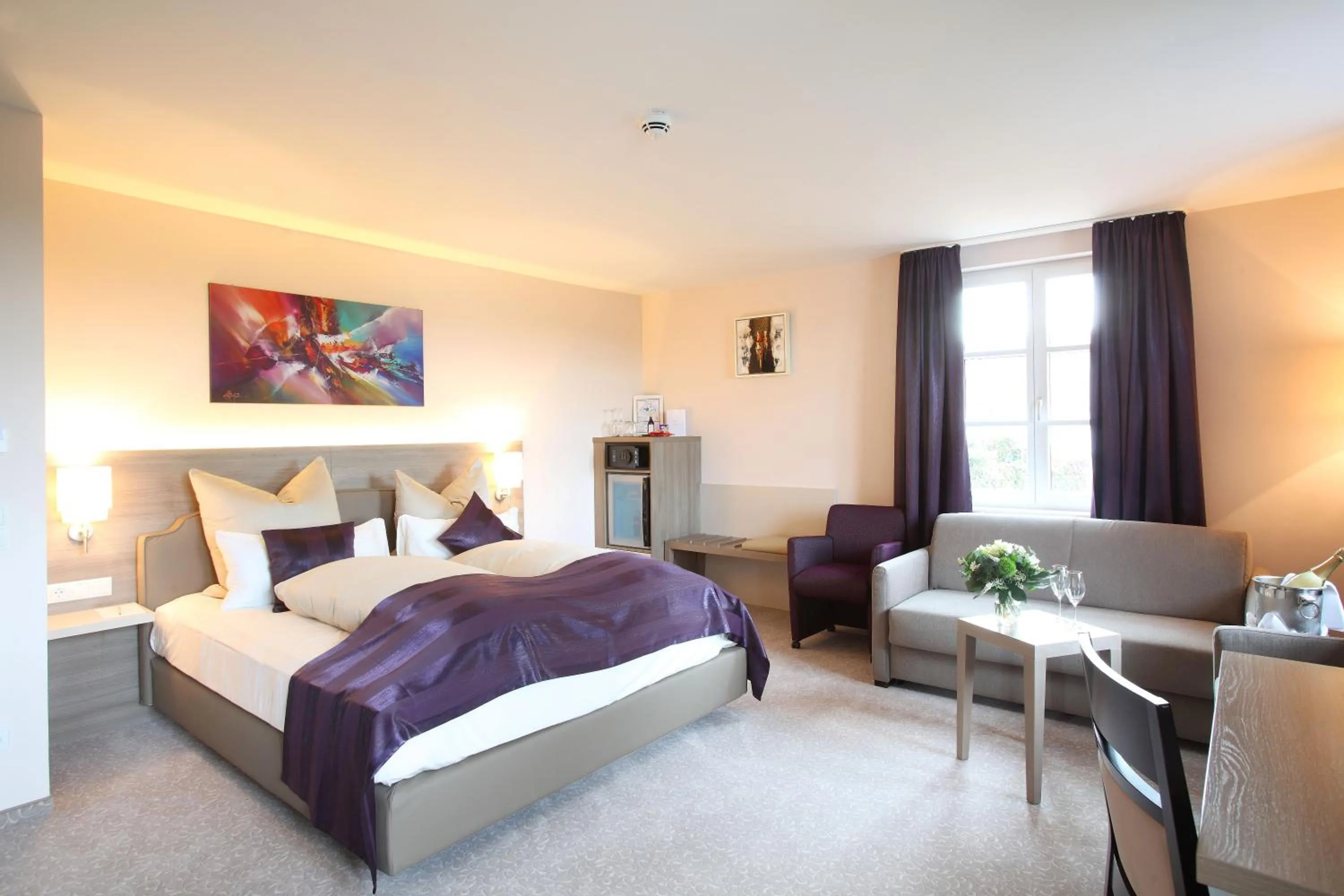 Photo of the whole room in Hotel MainChateau