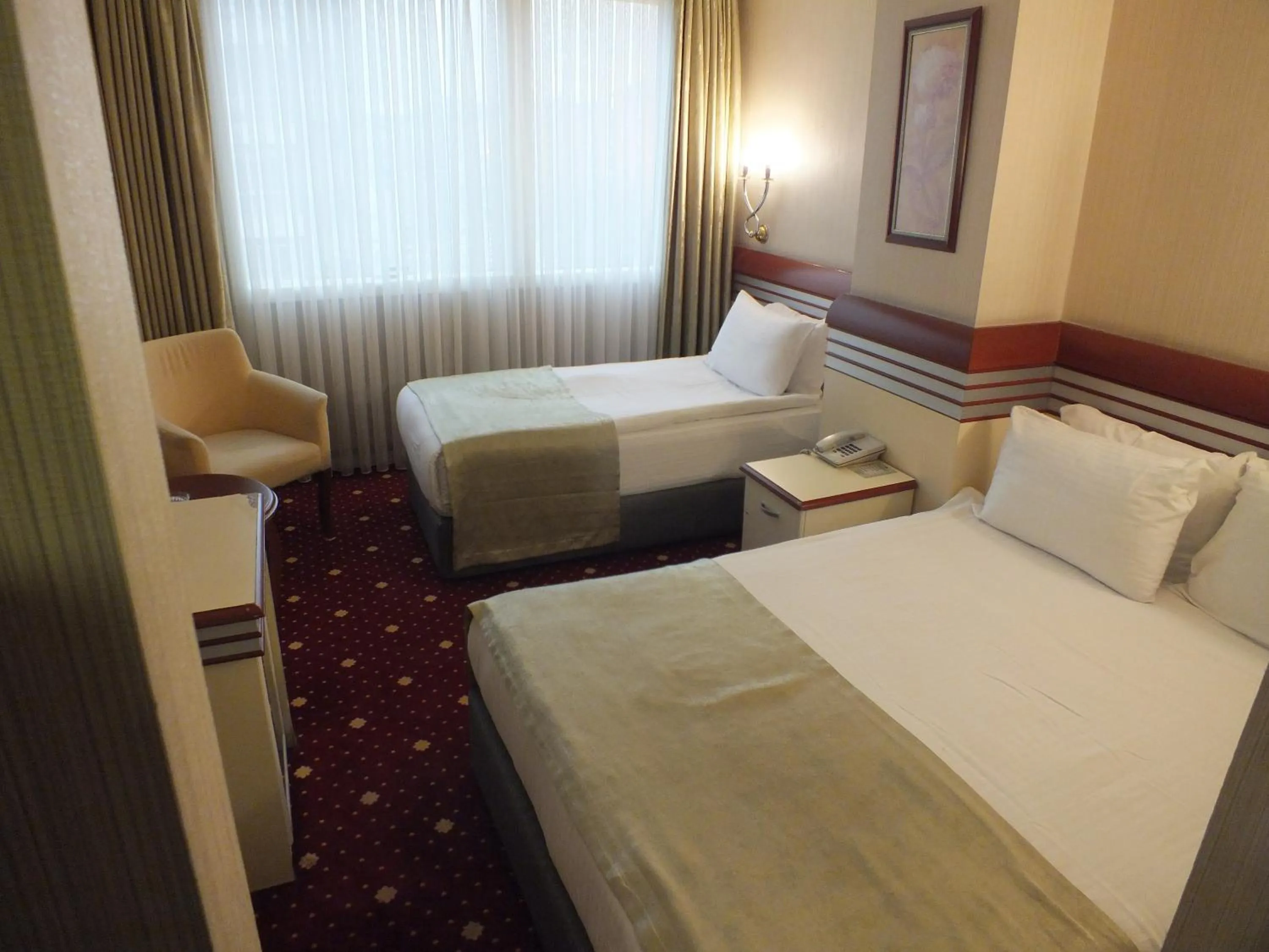 Akar International Hotel