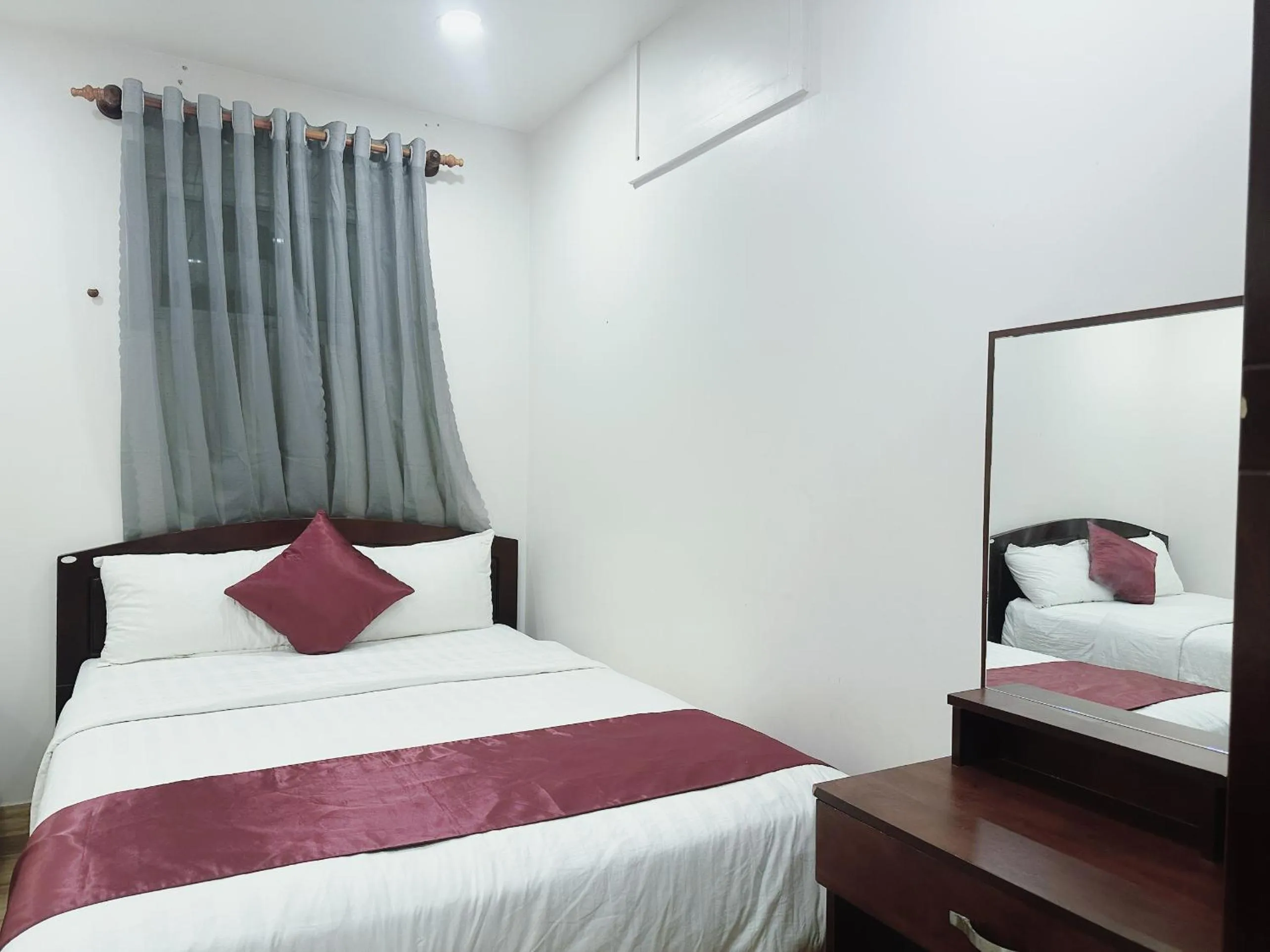 Bed in White Horse Dalat Hotel