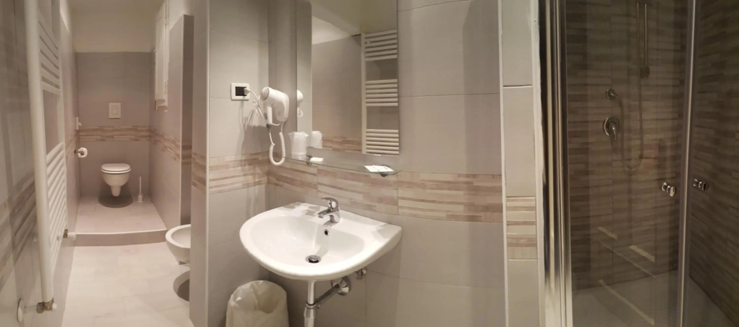 Bathroom in Hotel Milano