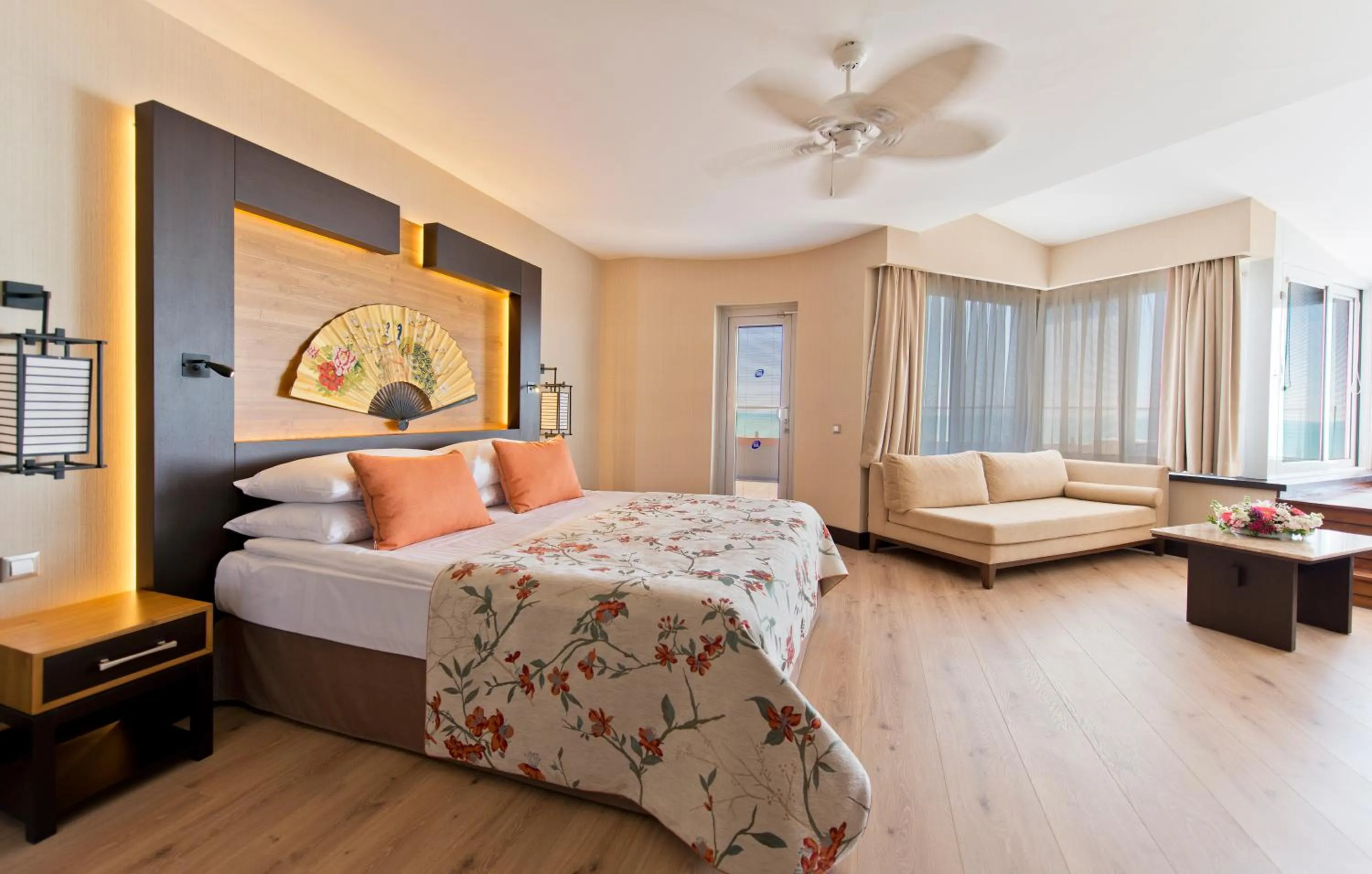 Decorative detail, Bed in Limak Lara Deluxe Hotel & Resort Antalya