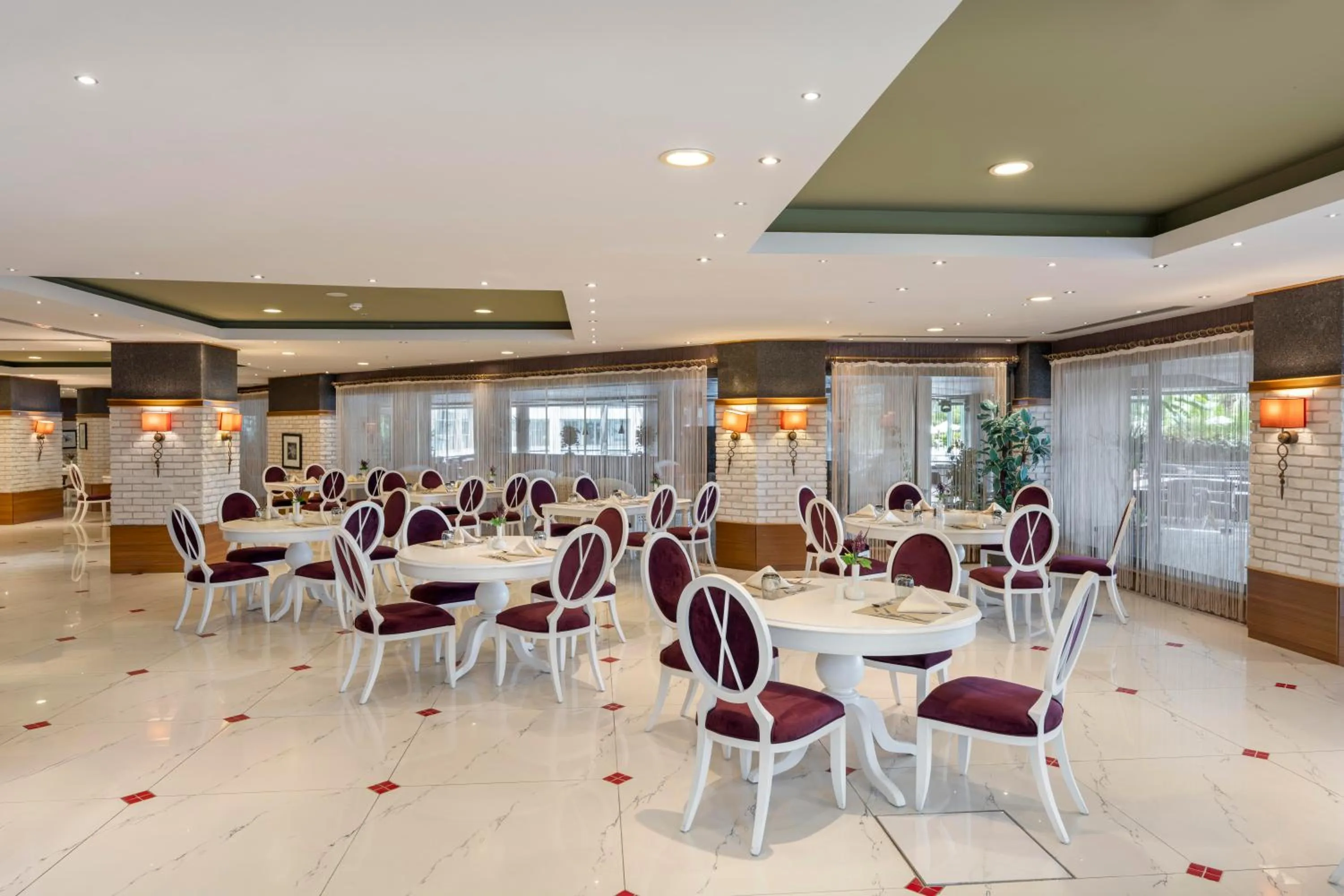 Restaurant/places to eat in Limak Lara Deluxe Hotel & Resort Antalya