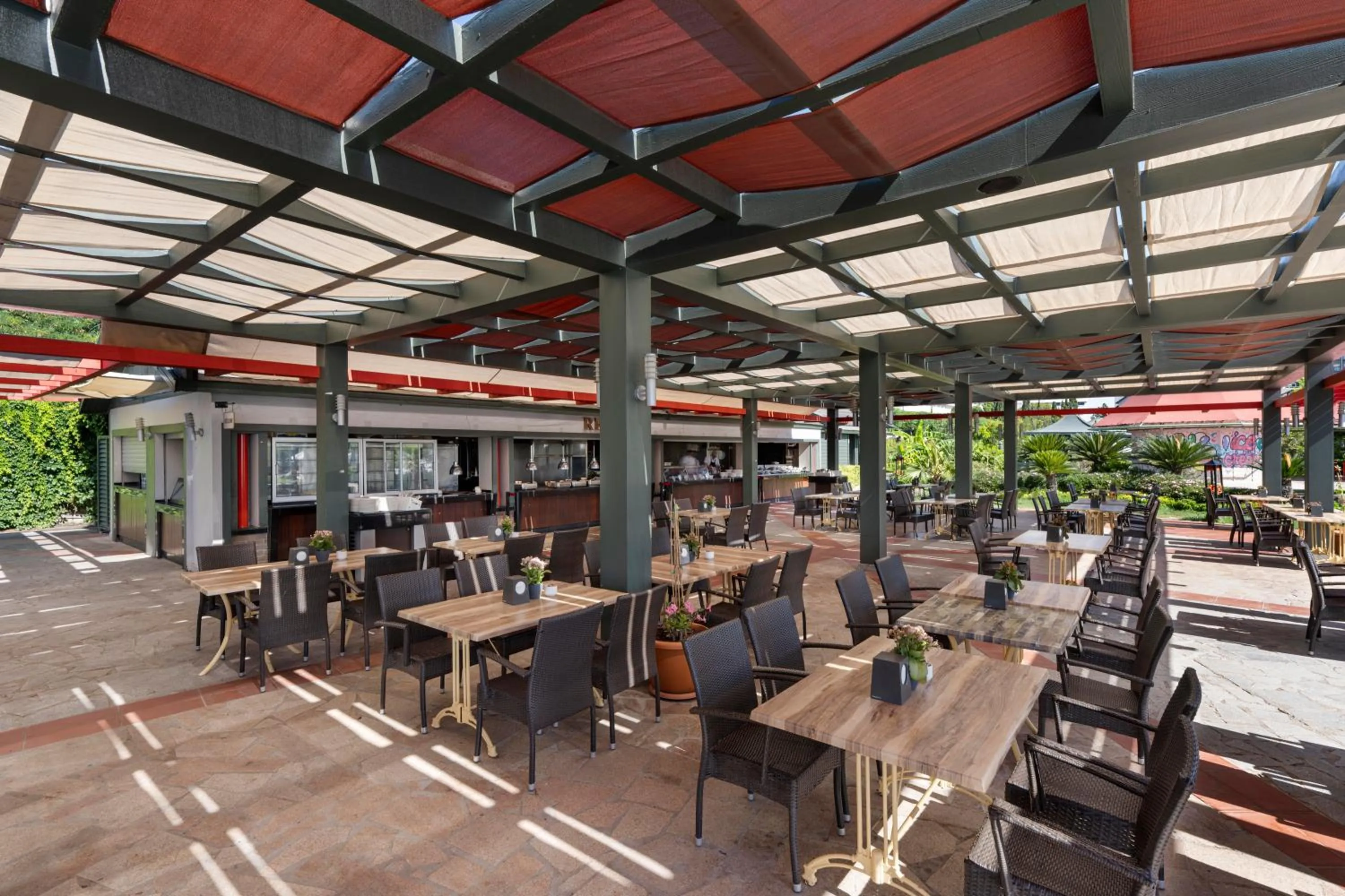 Restaurant/places to eat in Limak Lara Deluxe Hotel & Resort Antalya