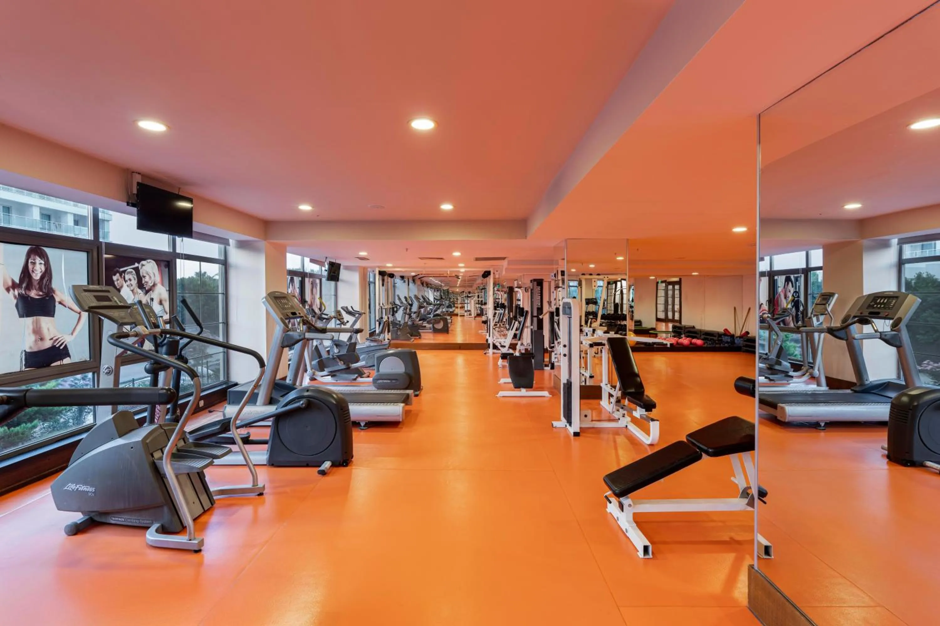 Activities in Limak Lara Deluxe Hotel & Resort Antalya