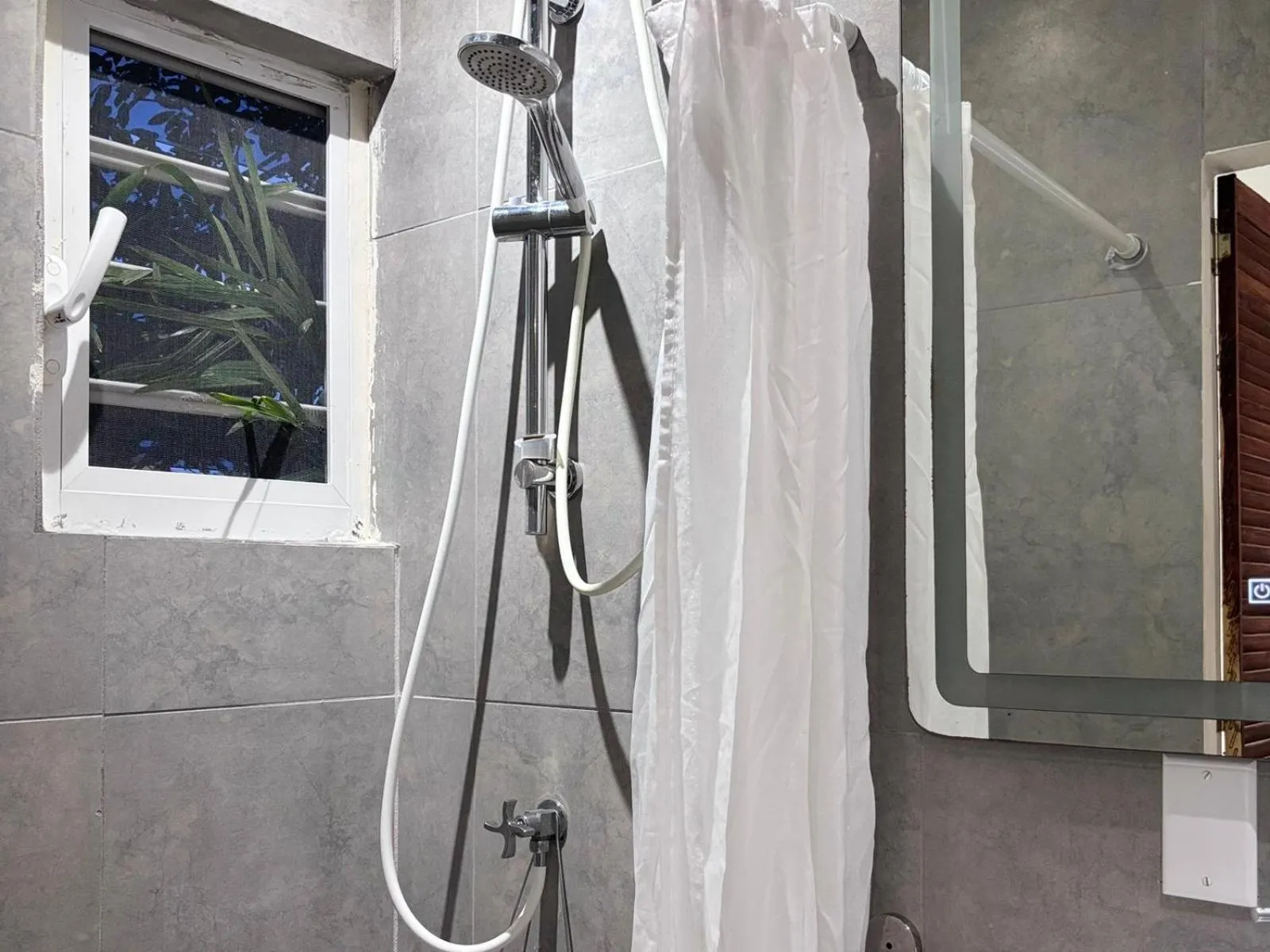 Shower in Boca Simon Vacation Curacao