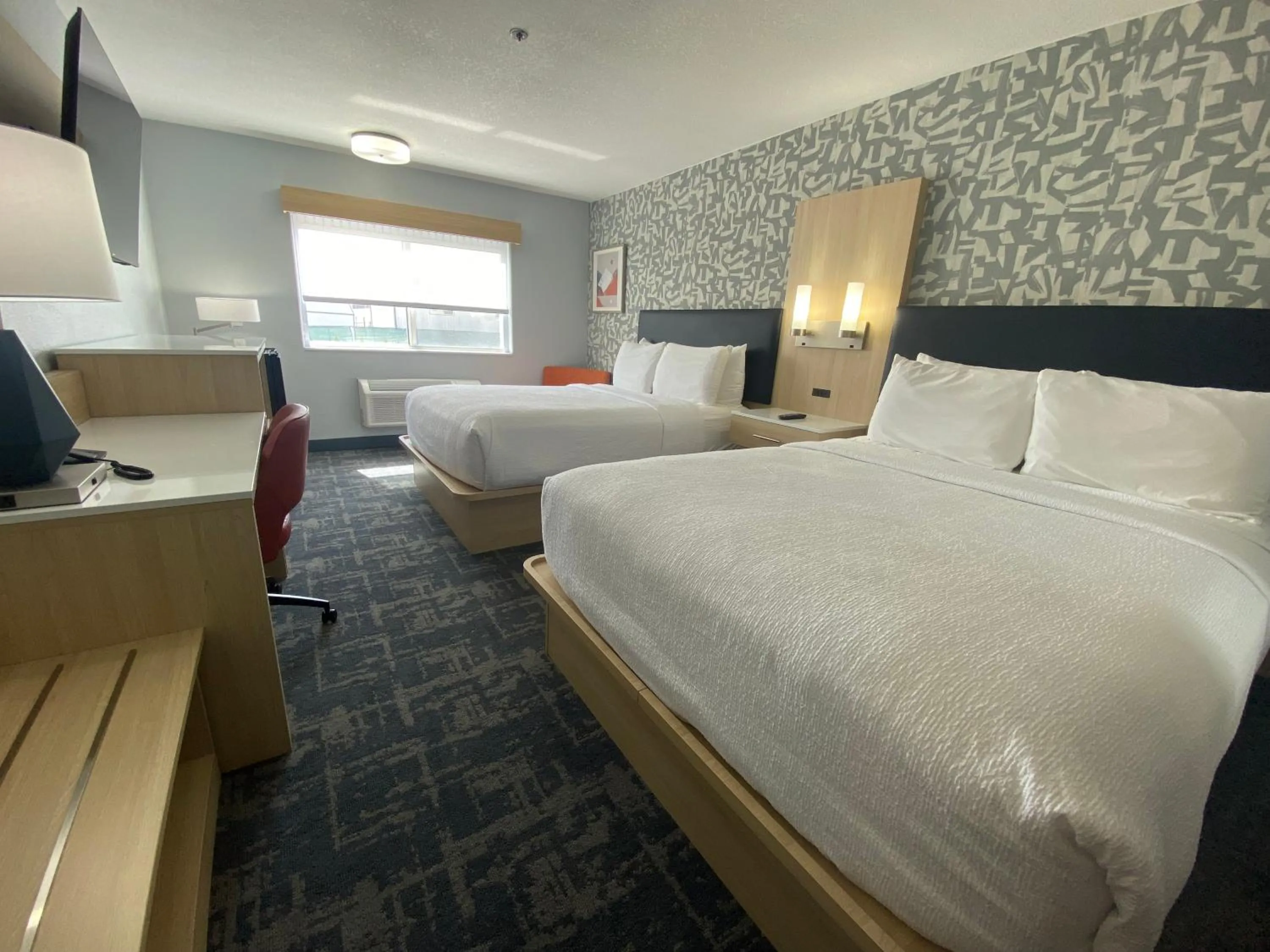 Bed in Best Western Montrose Inn