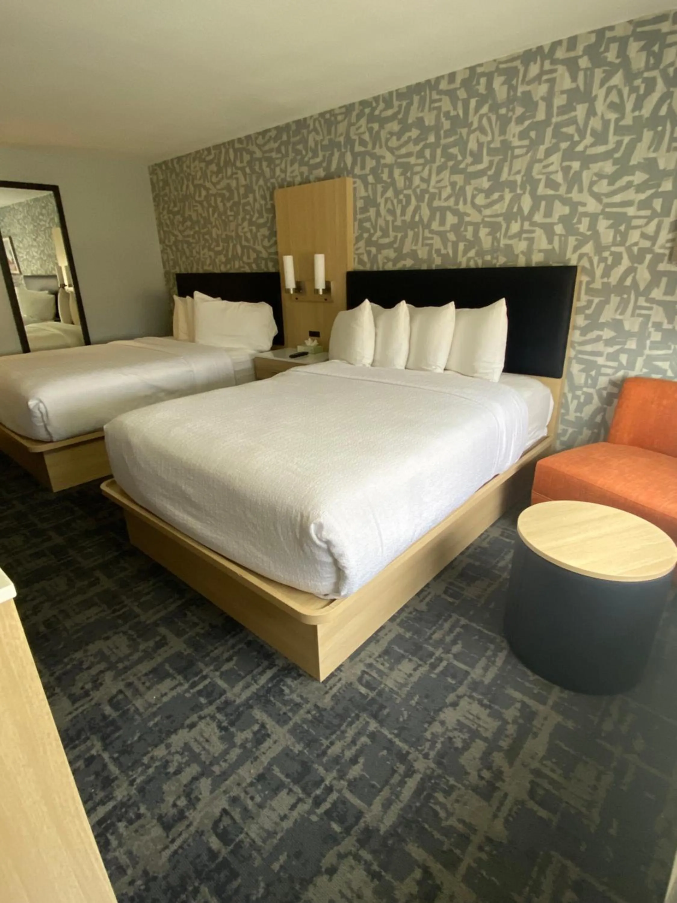 Bedroom, Bed in Best Western Montrose Inn