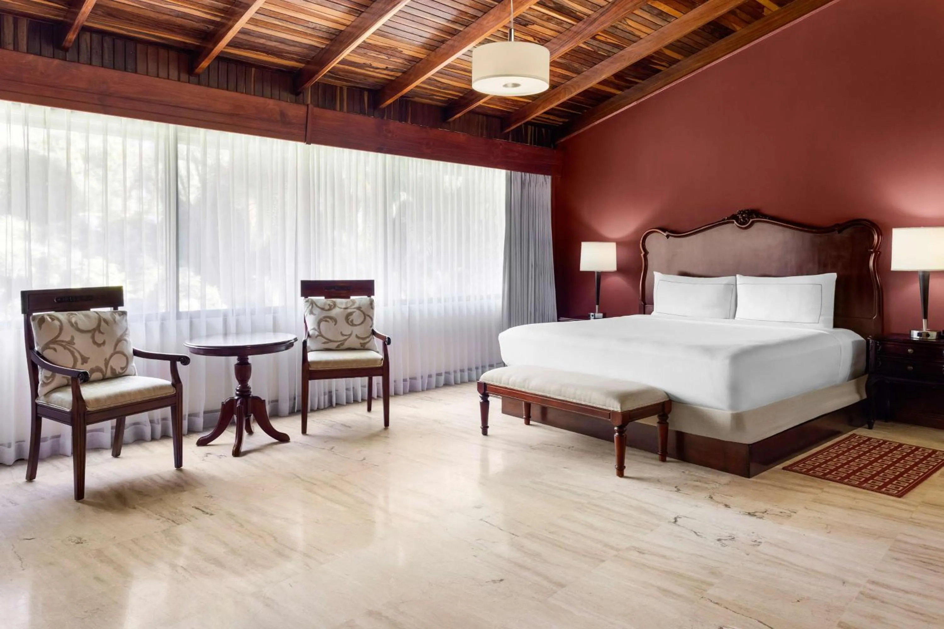 Bed in Hilton Cariari DoubleTree San Jose - Costa Rica