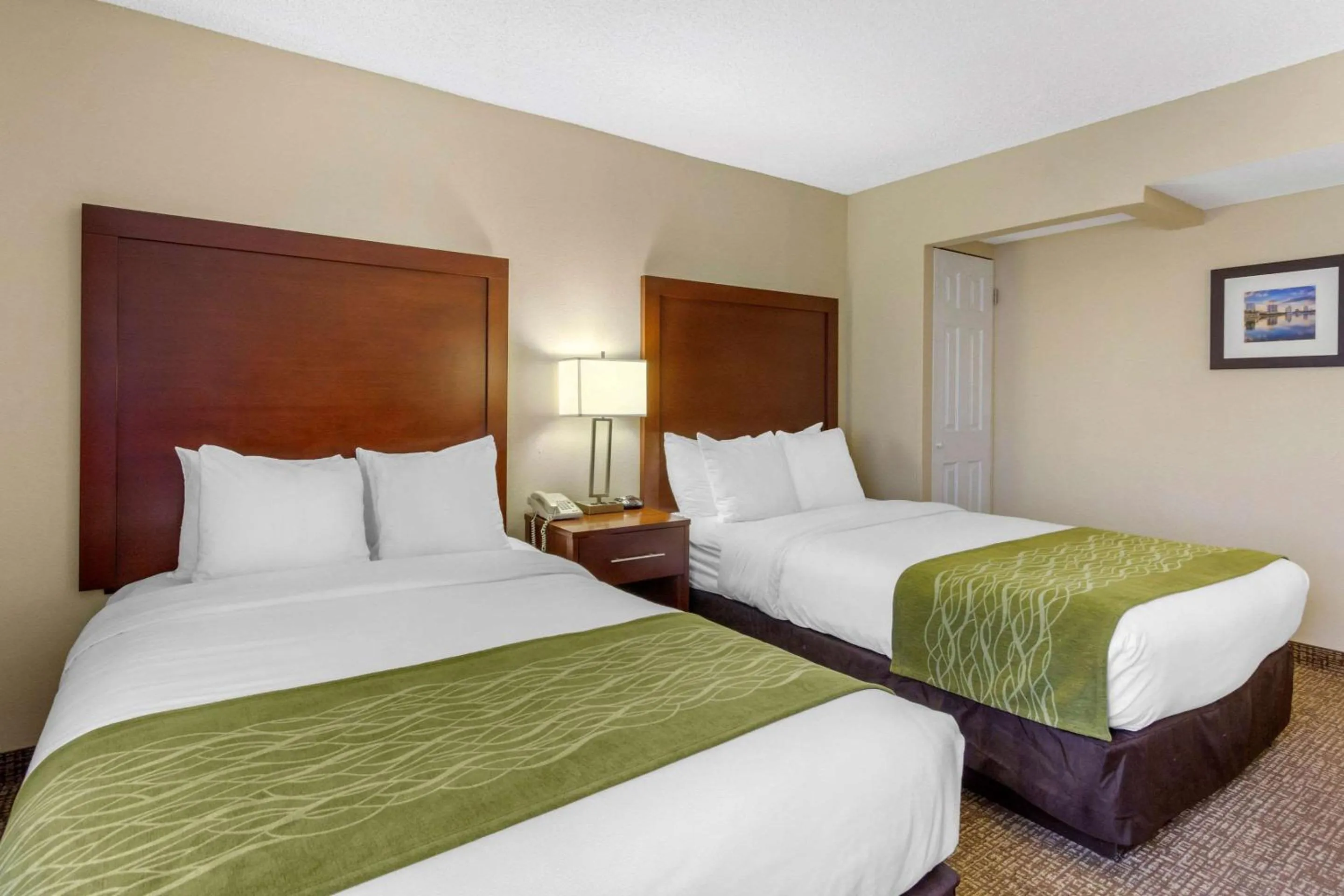 Bedroom, Bed in Comfort Inn St Petersburg North