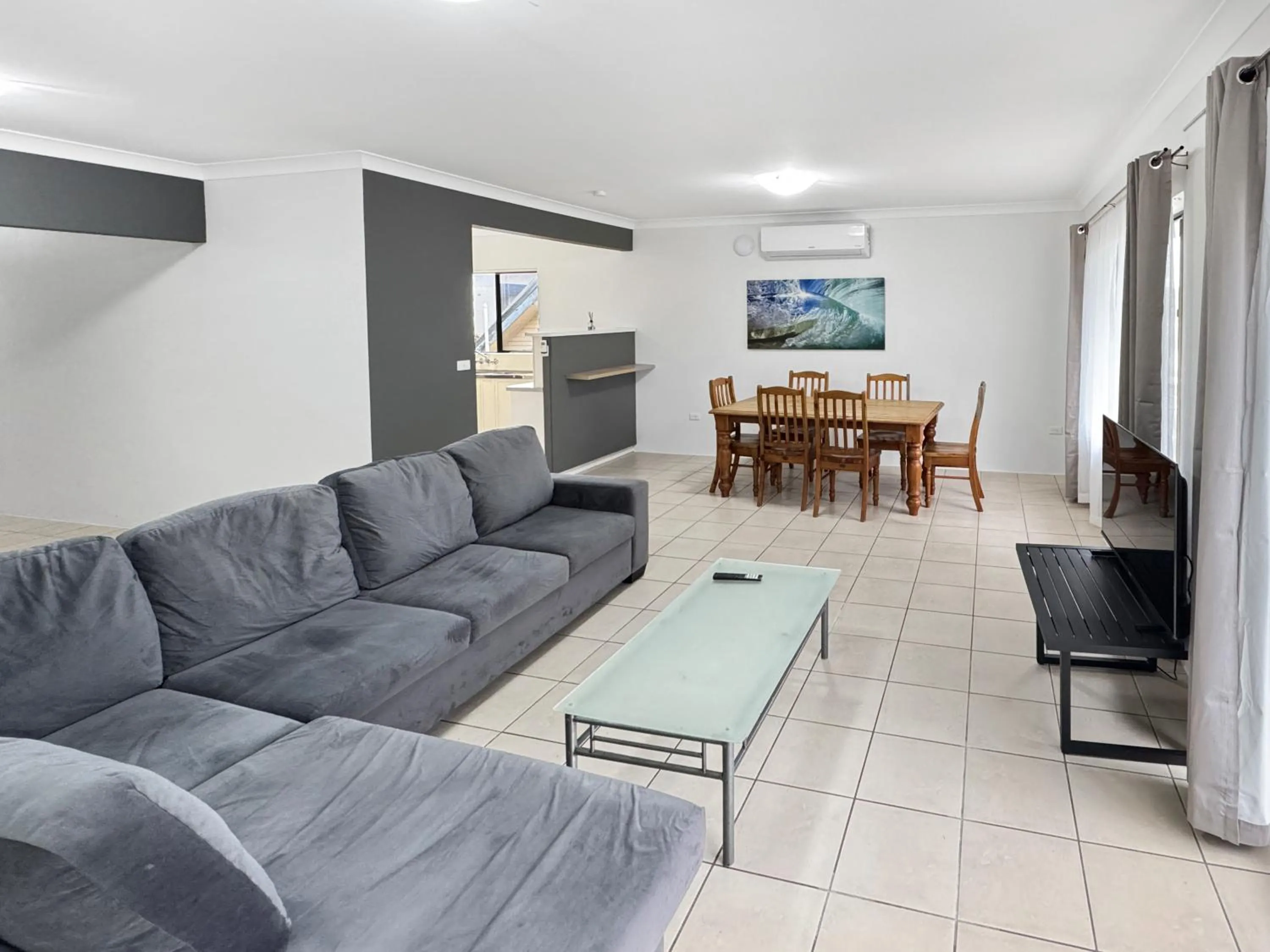 TV and multimedia in Golden Sands Motor Inn