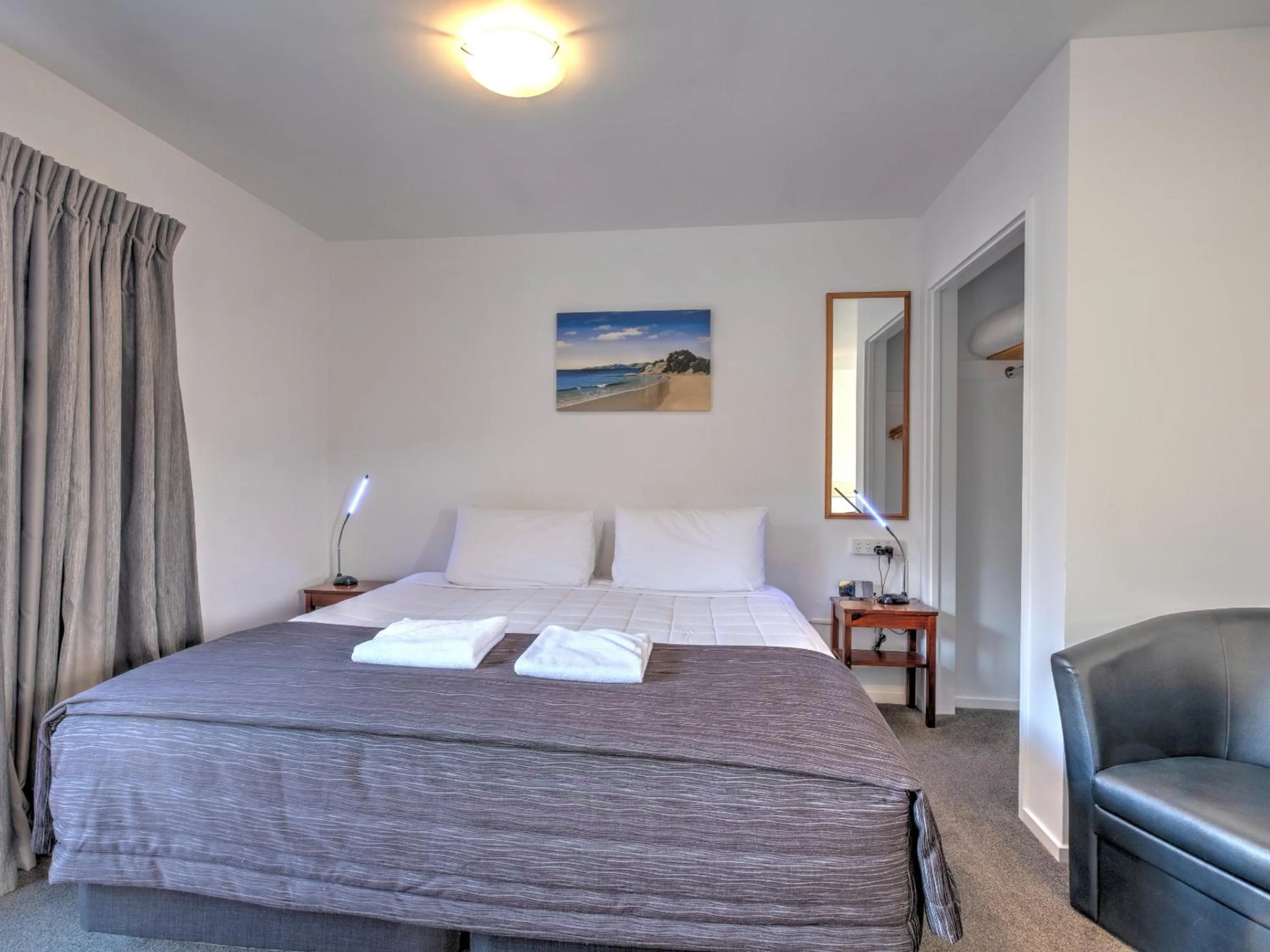 Bedroom, Bed in ASURE Hanmer Inn Motel Hanmer Springs