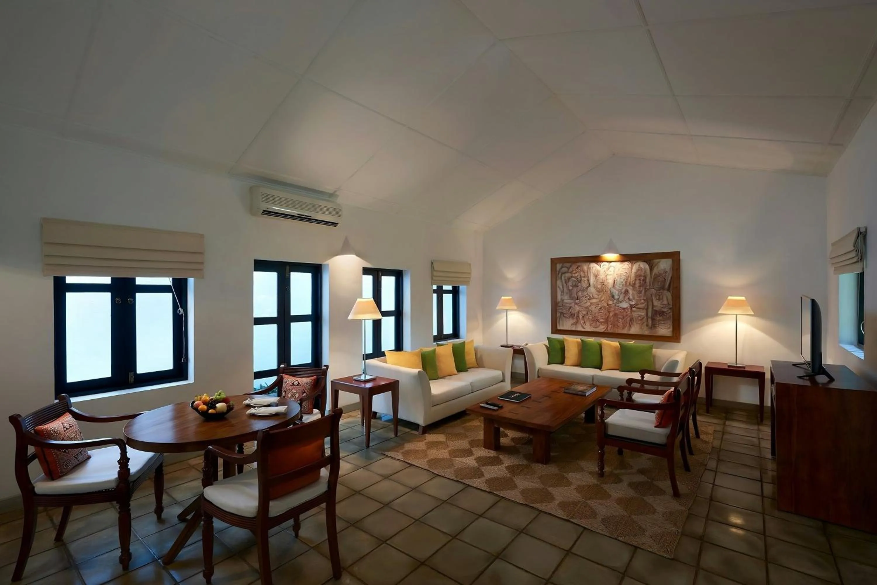 Living room in Habarana Village by Cinnamon