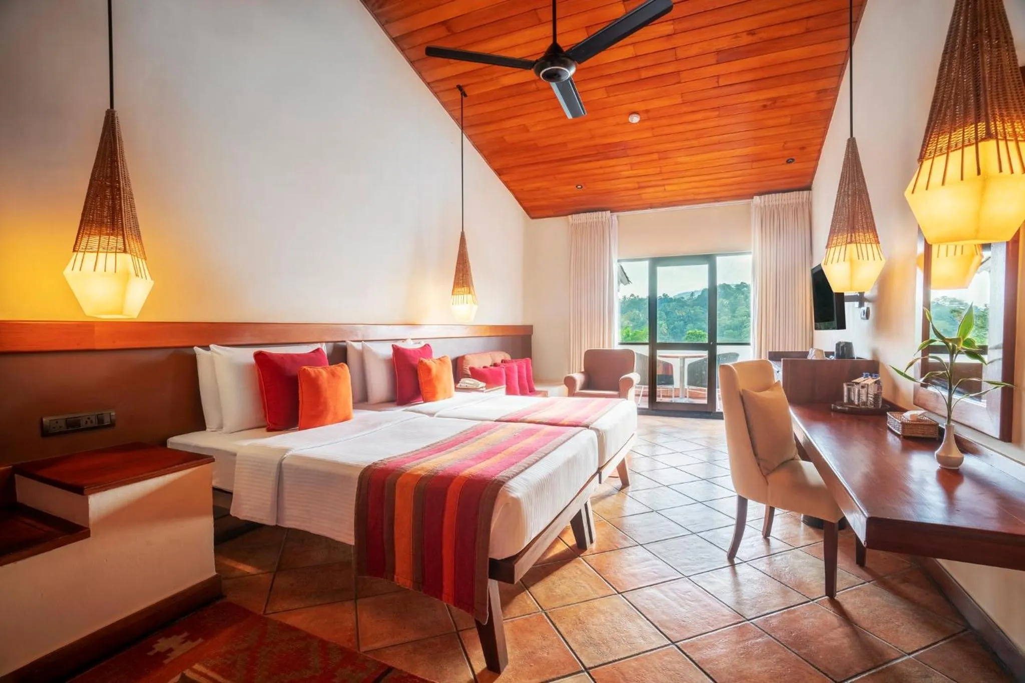 Property building, Bed in Cinnamon Citadel Kandy