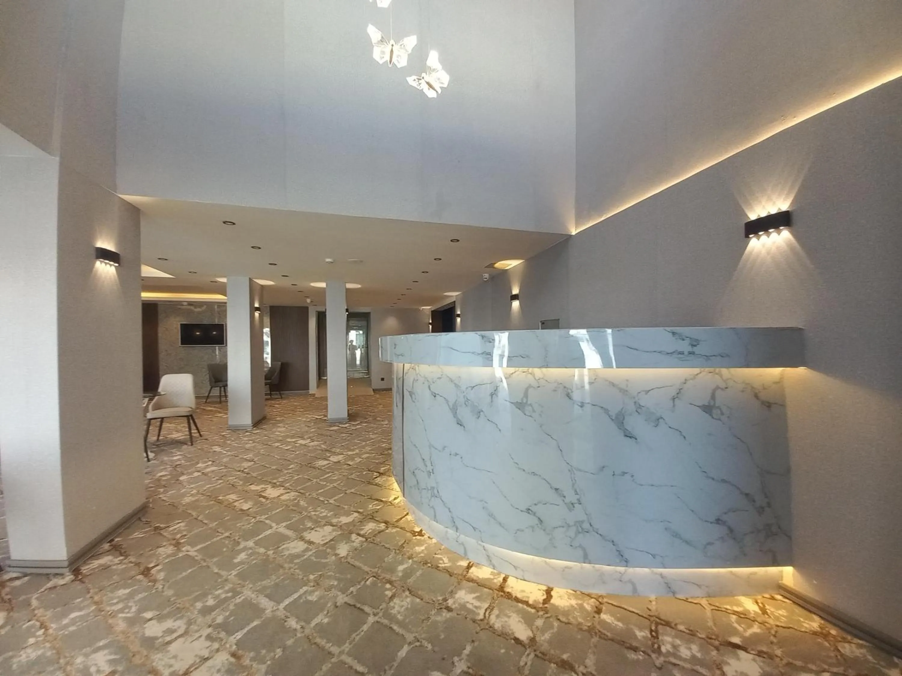 Lobby or reception in Sur Hotel