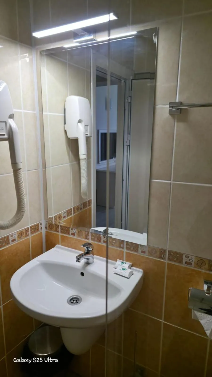 Bathroom in Detelina Hotel