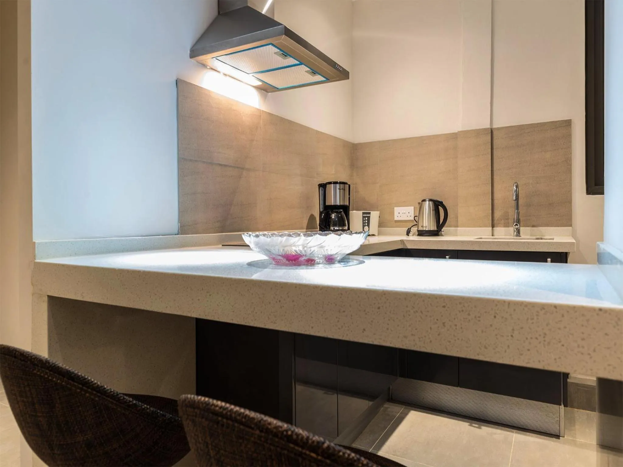 Kitchen or kitchenette in Pereybere Hotel & Spa