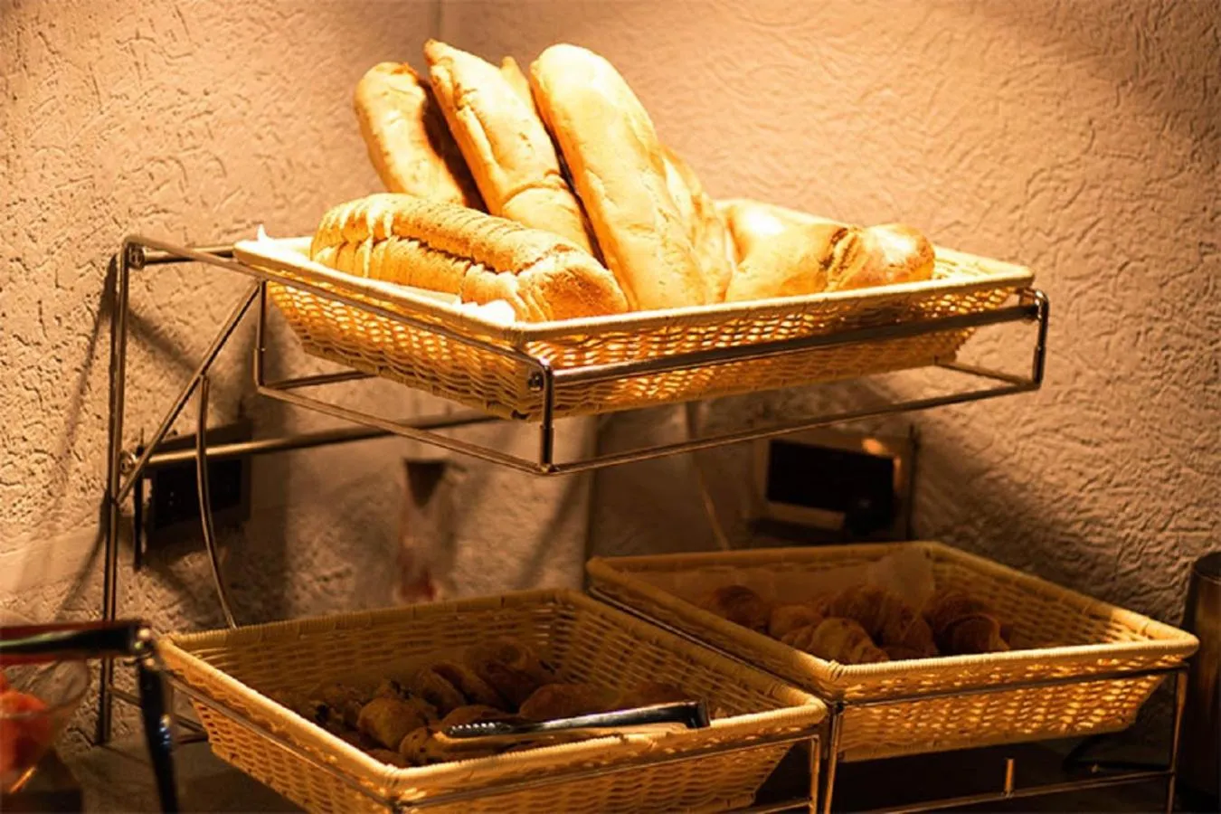 Buffet breakfast in Pereybere Hotel & Spa