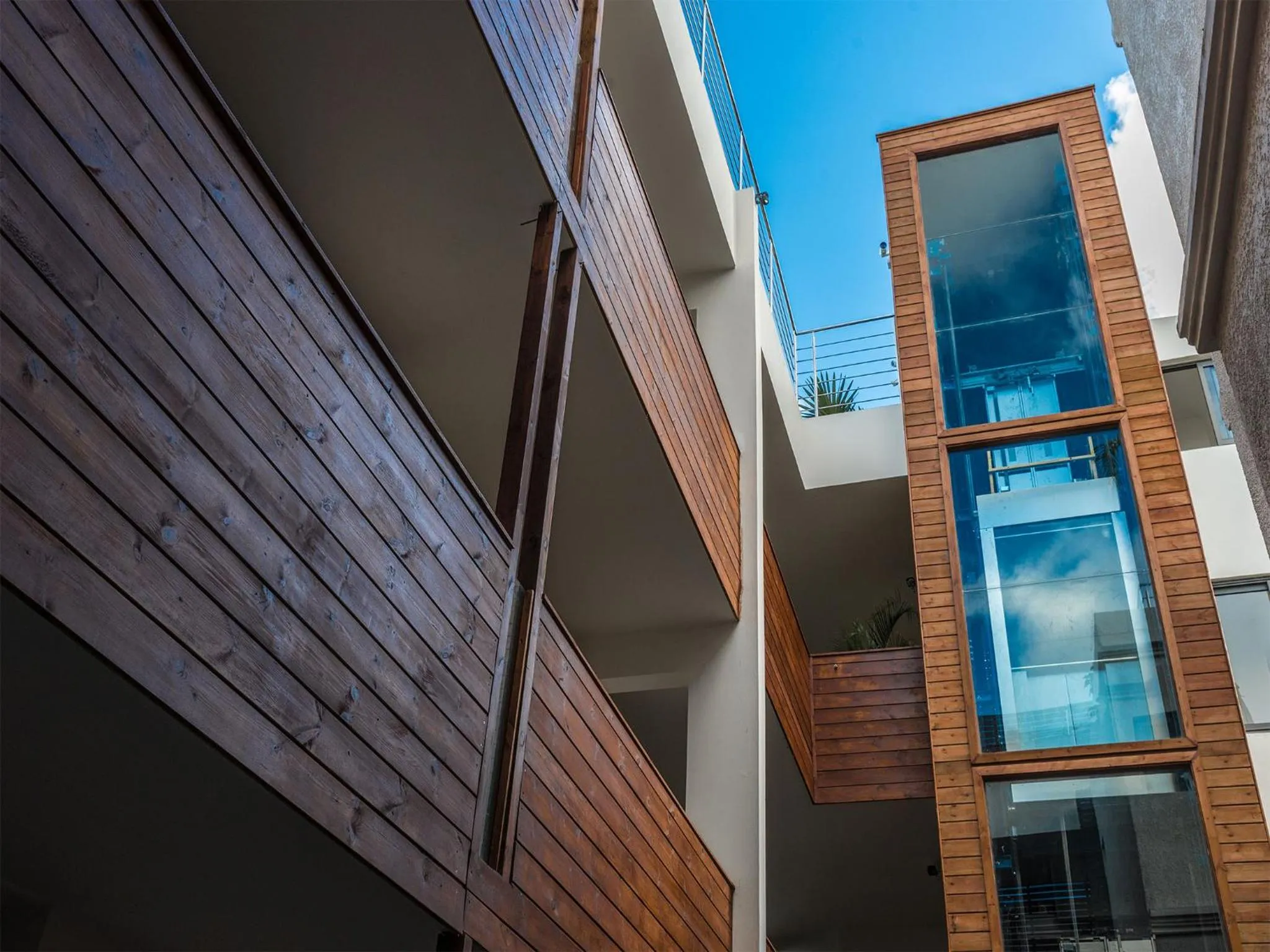 elevator in Pereybere Hotel & Spa