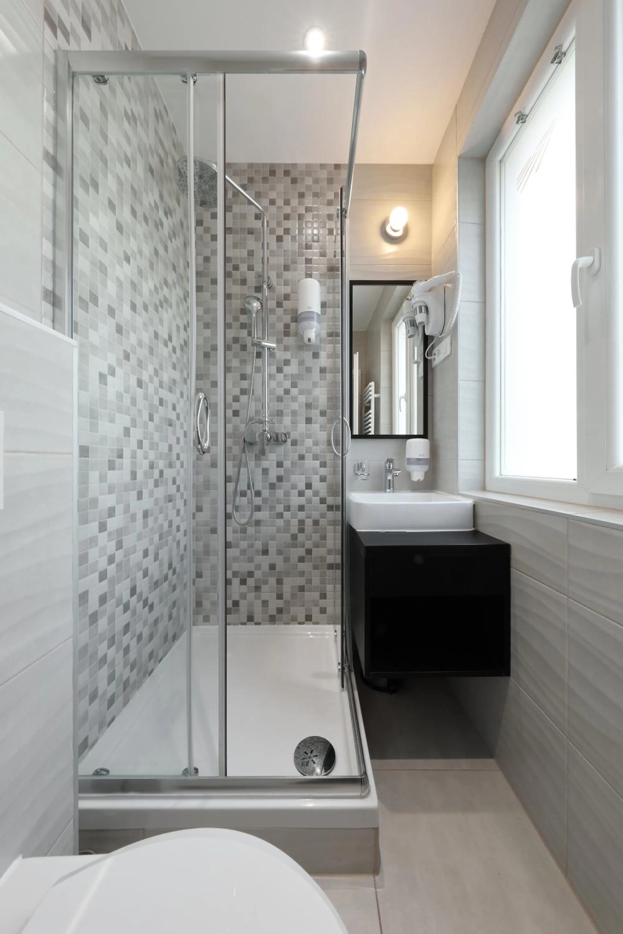 Bathroom in Downtown Boutique Hostel