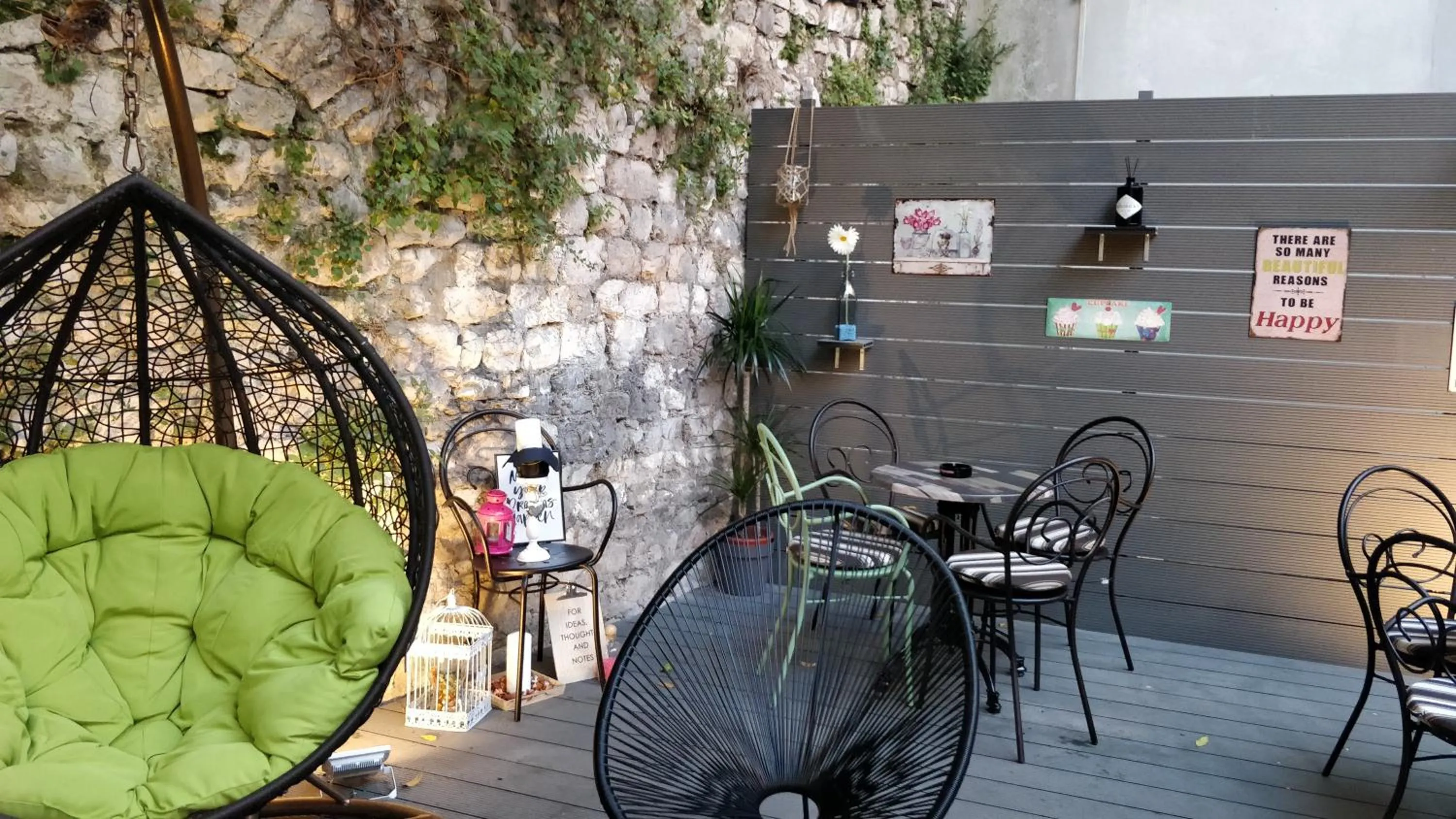 Patio in Downtown Boutique Hostel