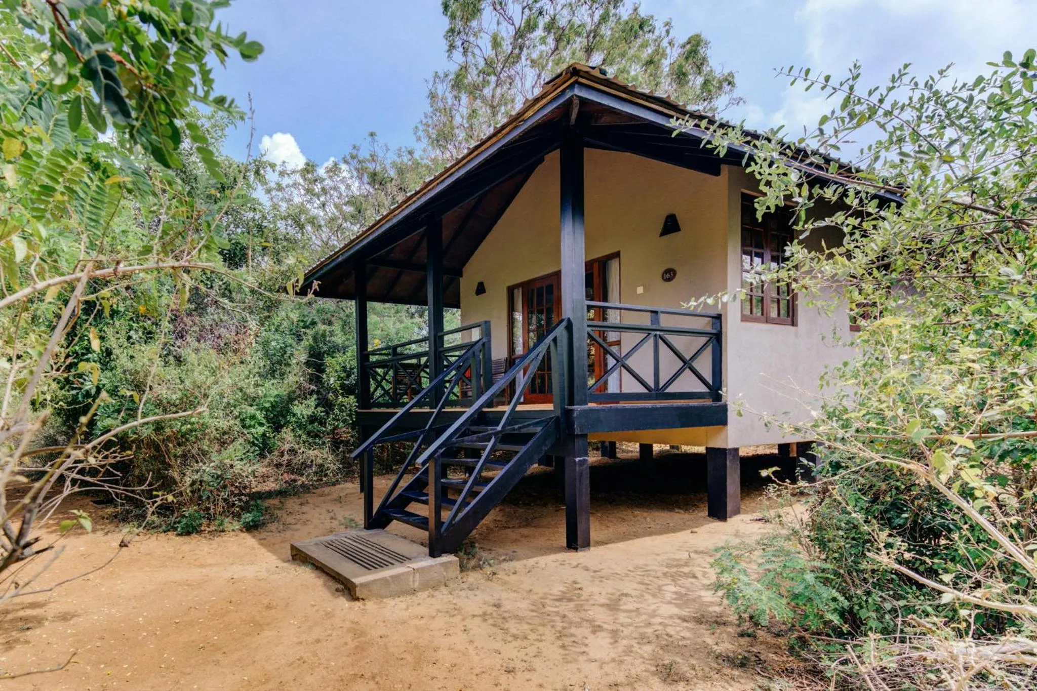 Decorative detail in Cinnamon Wild Yala