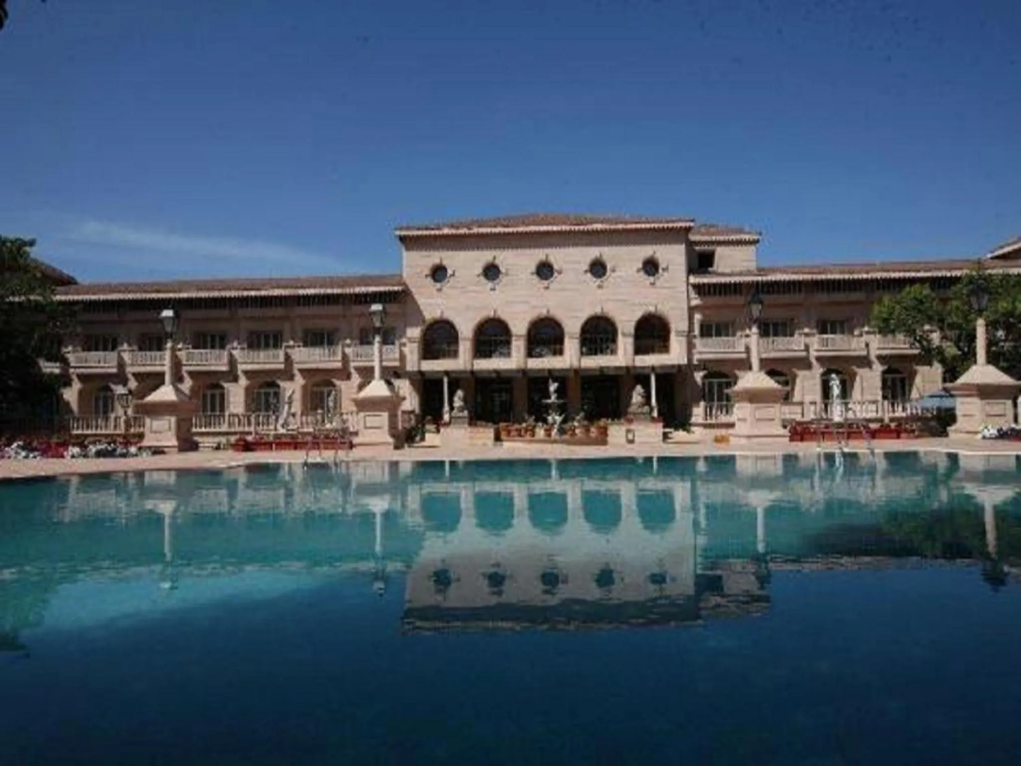 Property building in Evershine Resort & Spa