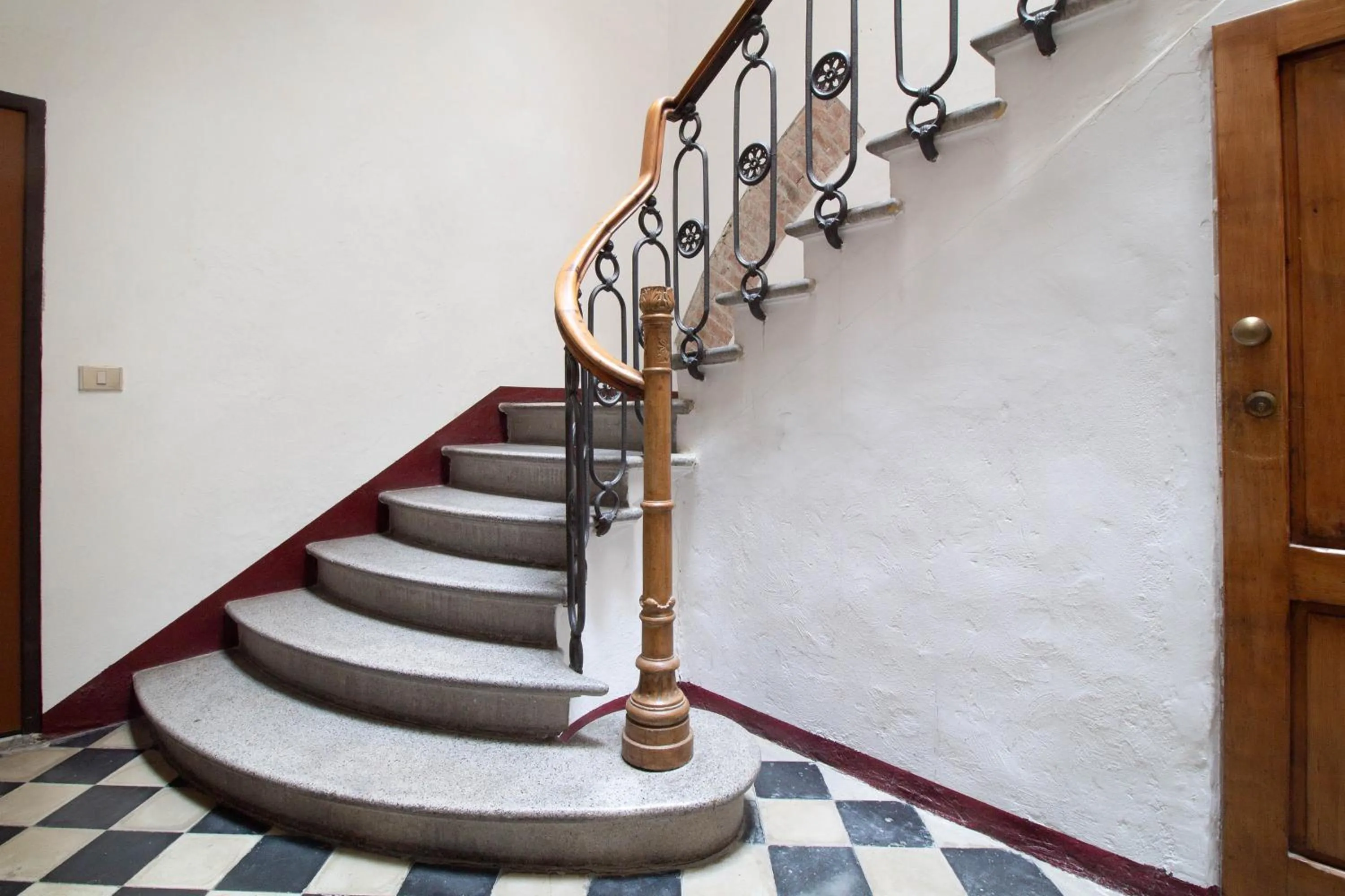 Decorative detail in B&B Le Mura