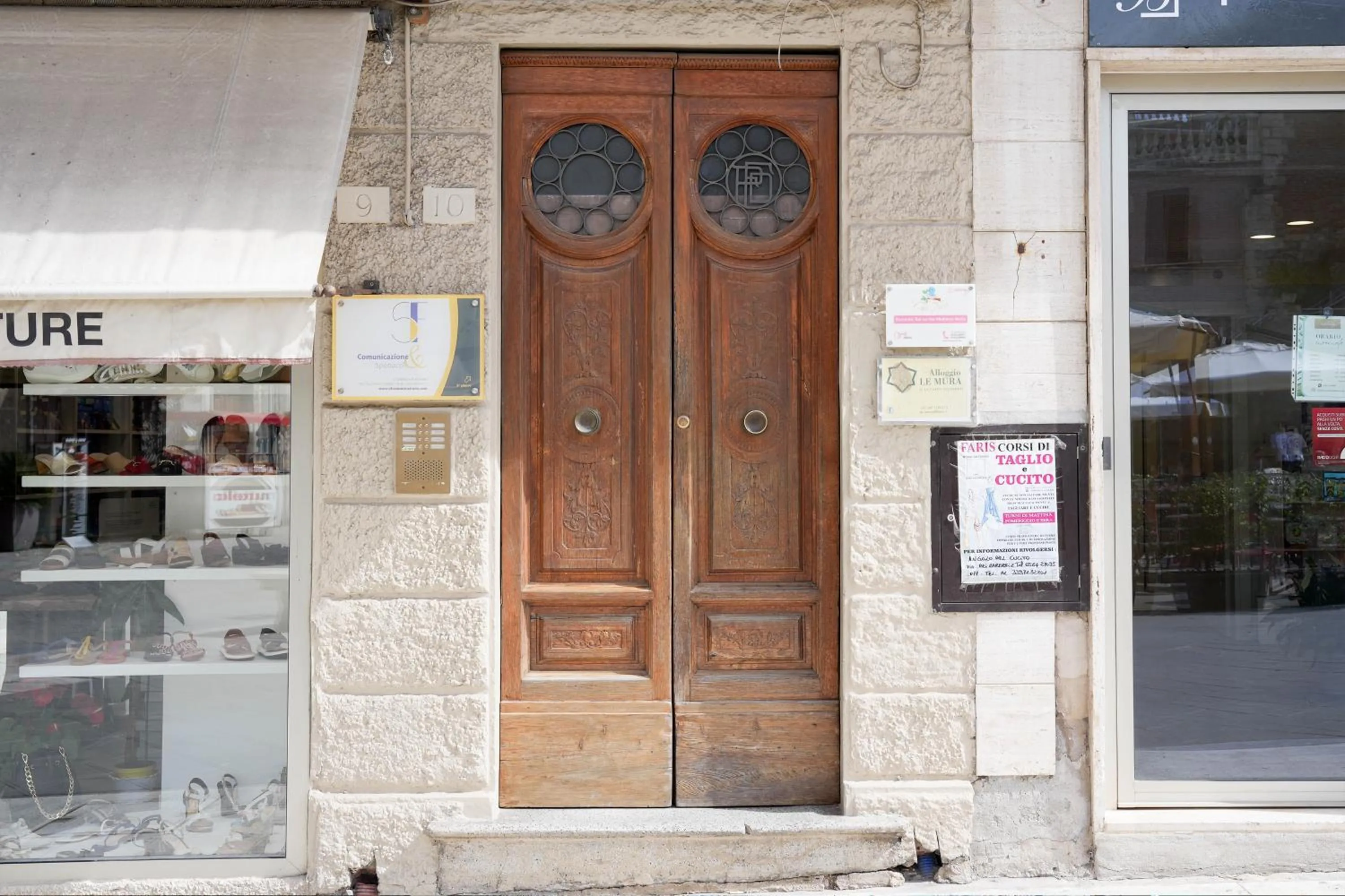 Facade/entrance in B&B Le Mura