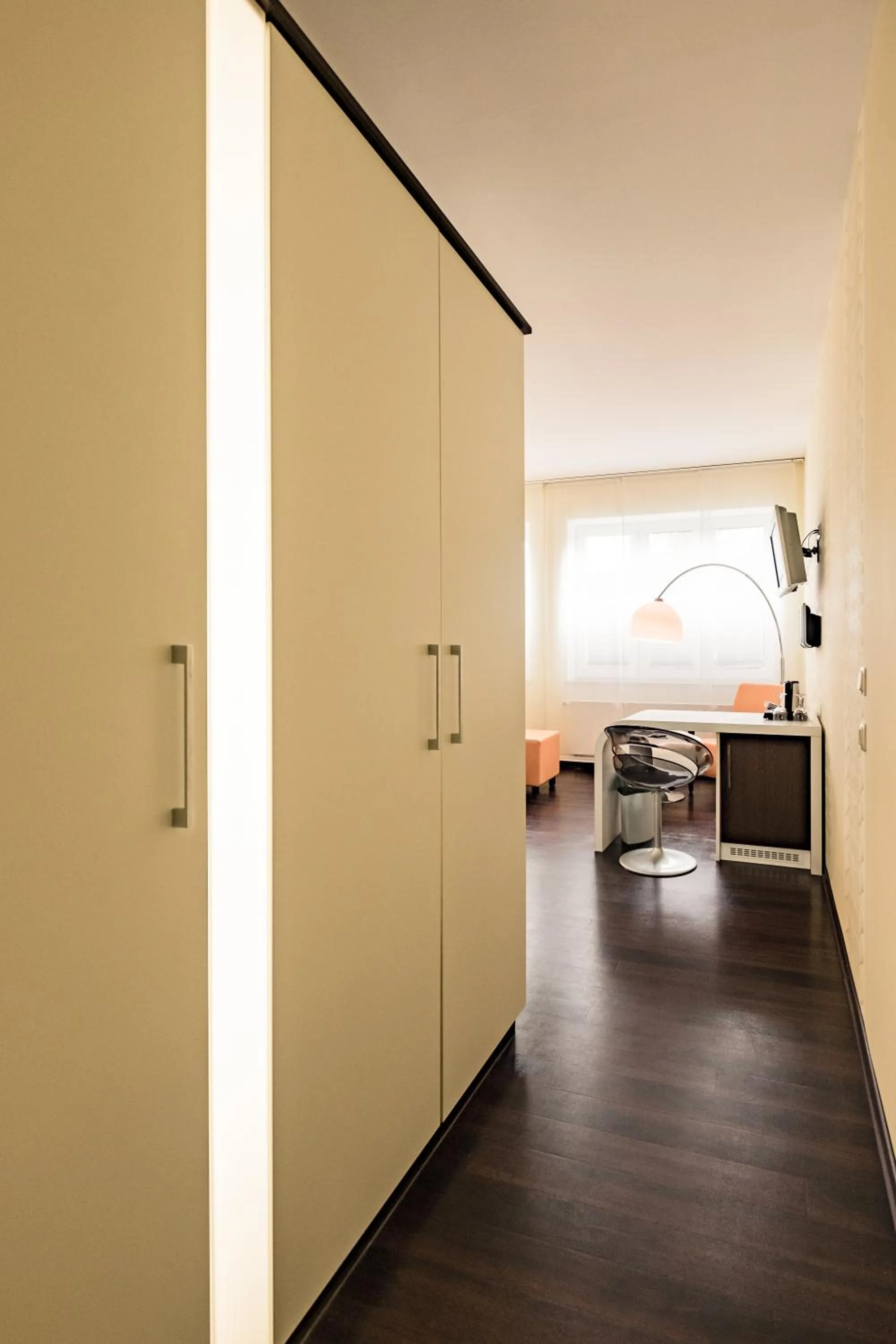 Photo of the whole room in Retro Design Hotel