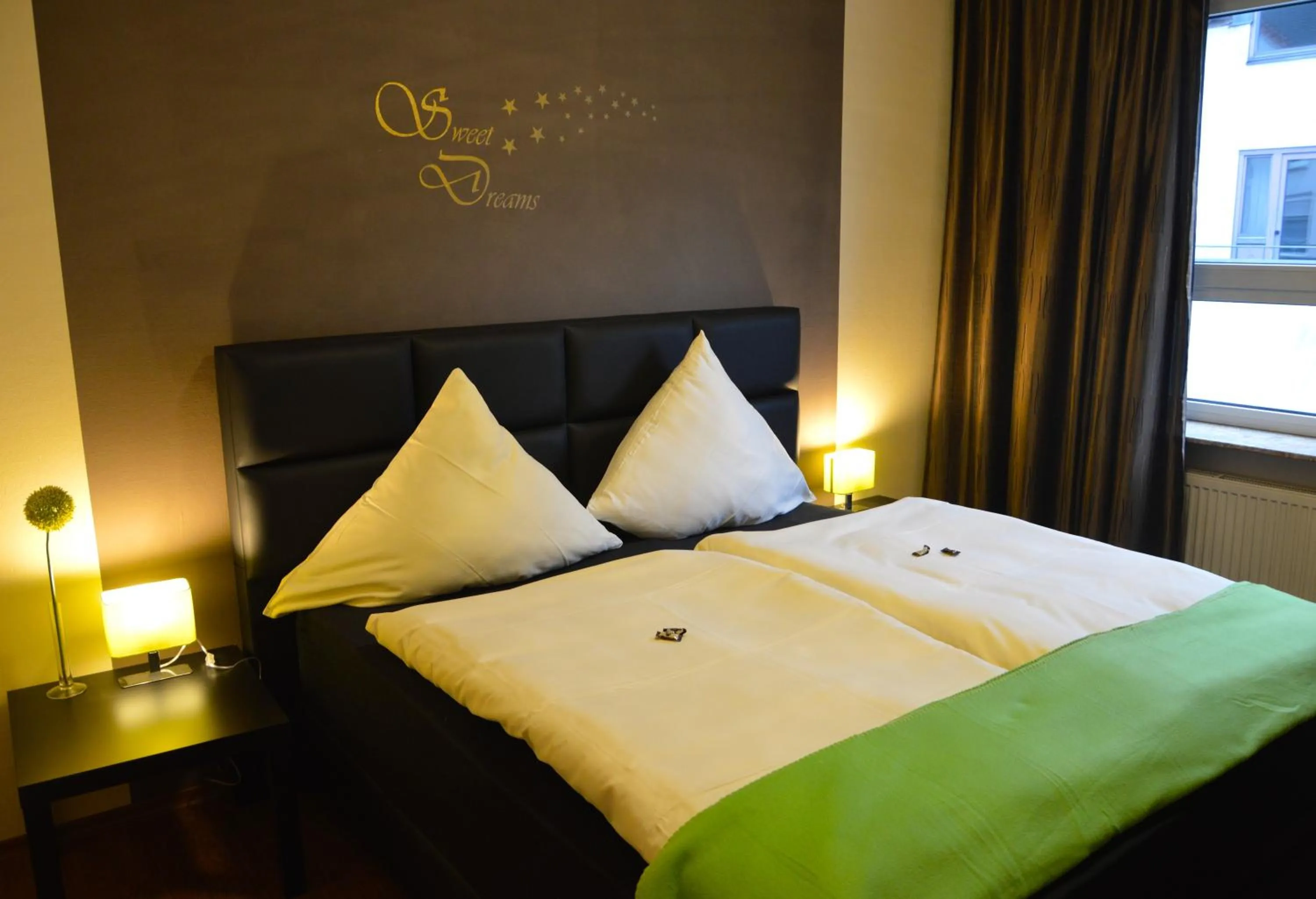Bed in Hotel Haus Krone