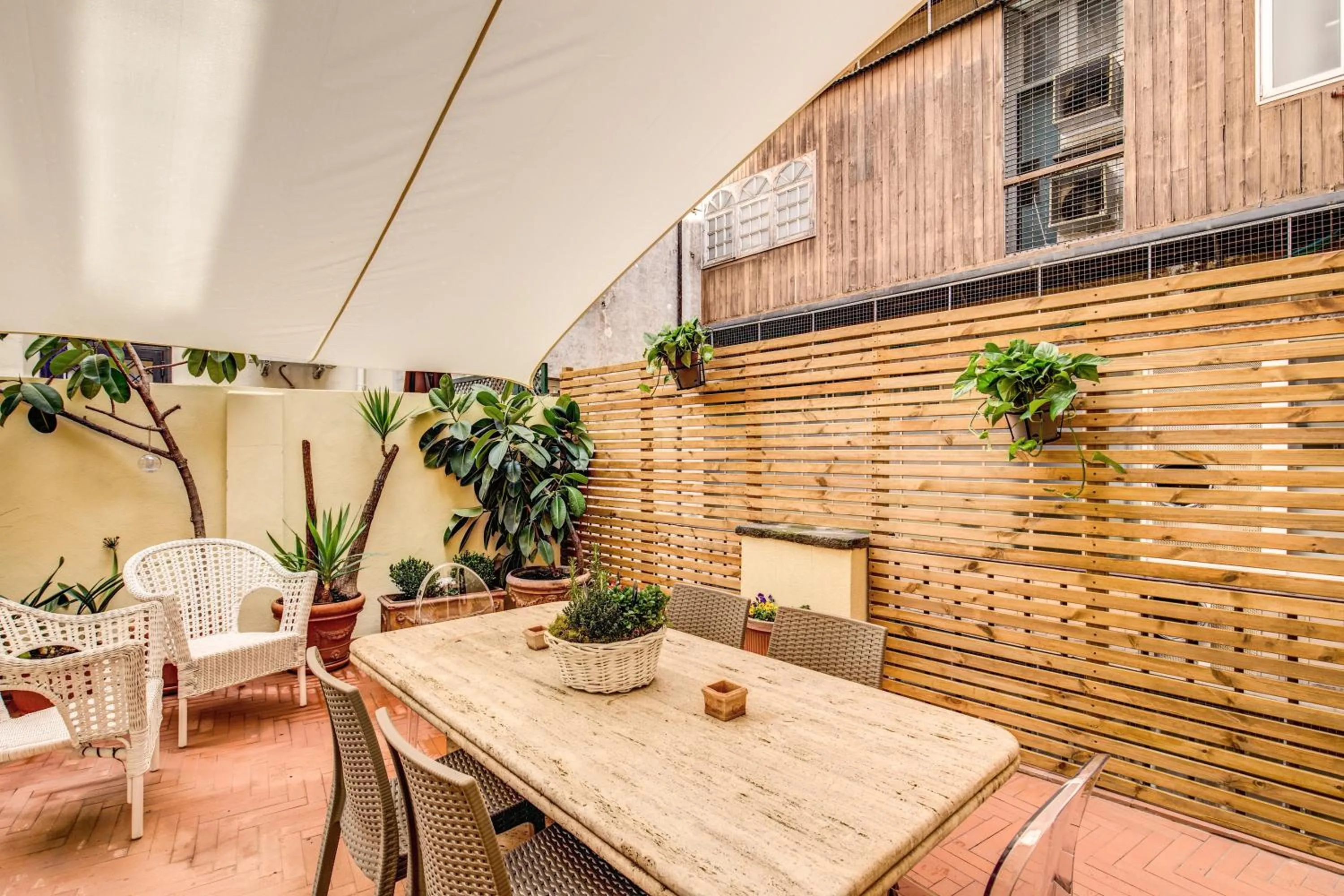 Balcony/Terrace in Spanish Steps Miracle Suite