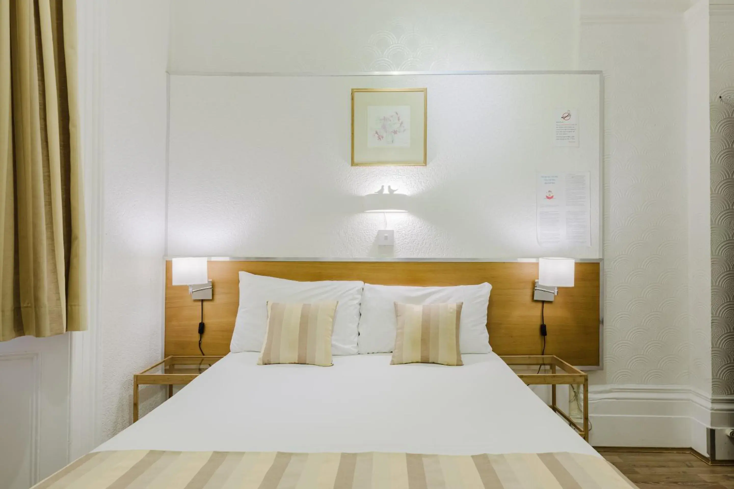 Standard Double Room in The Chapter Hotels - Falcon Hotel Standard Double Room in The Chapter Hotels - Falcon Hotel