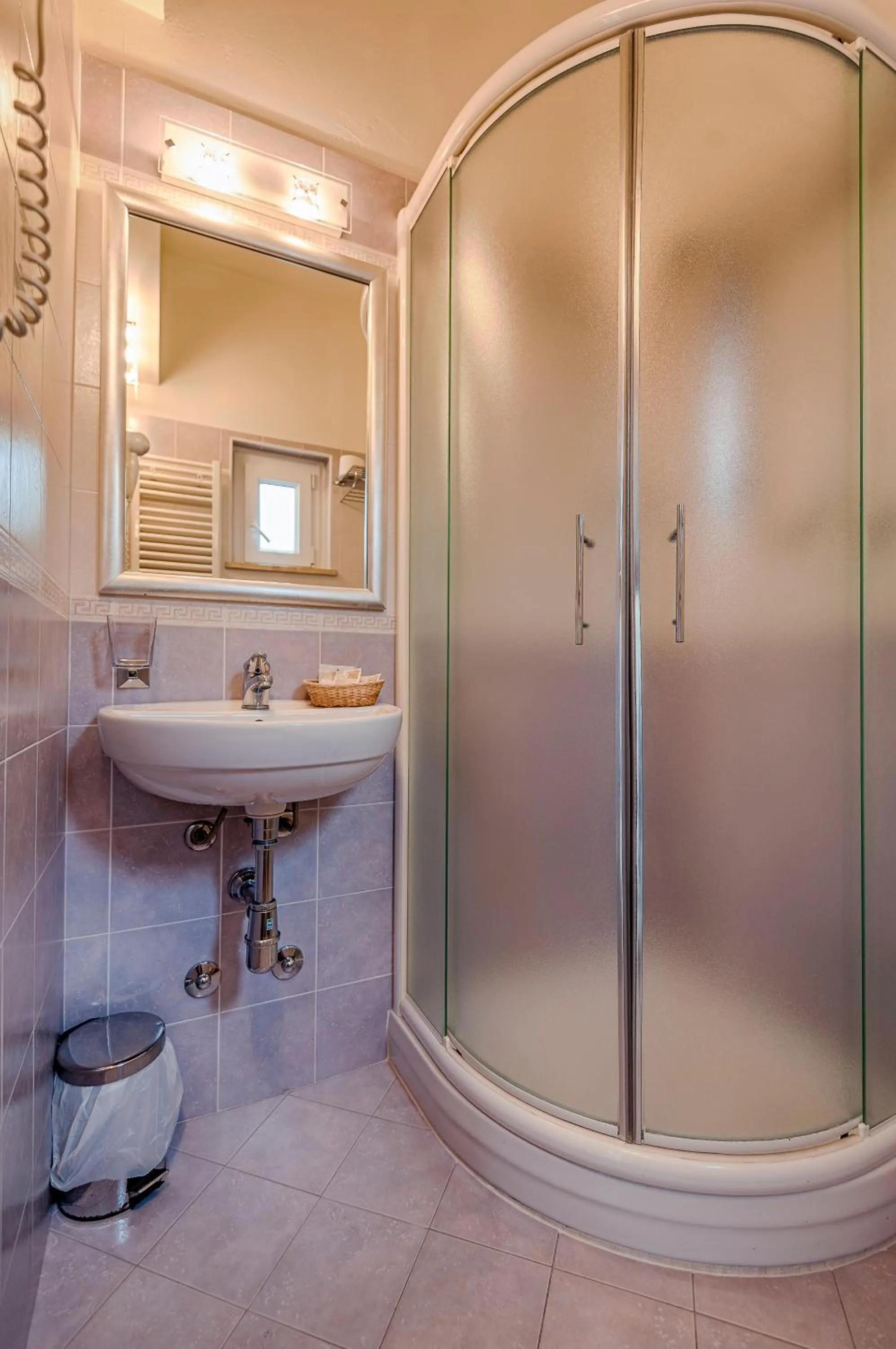 Bathroom in Hotel Plaza