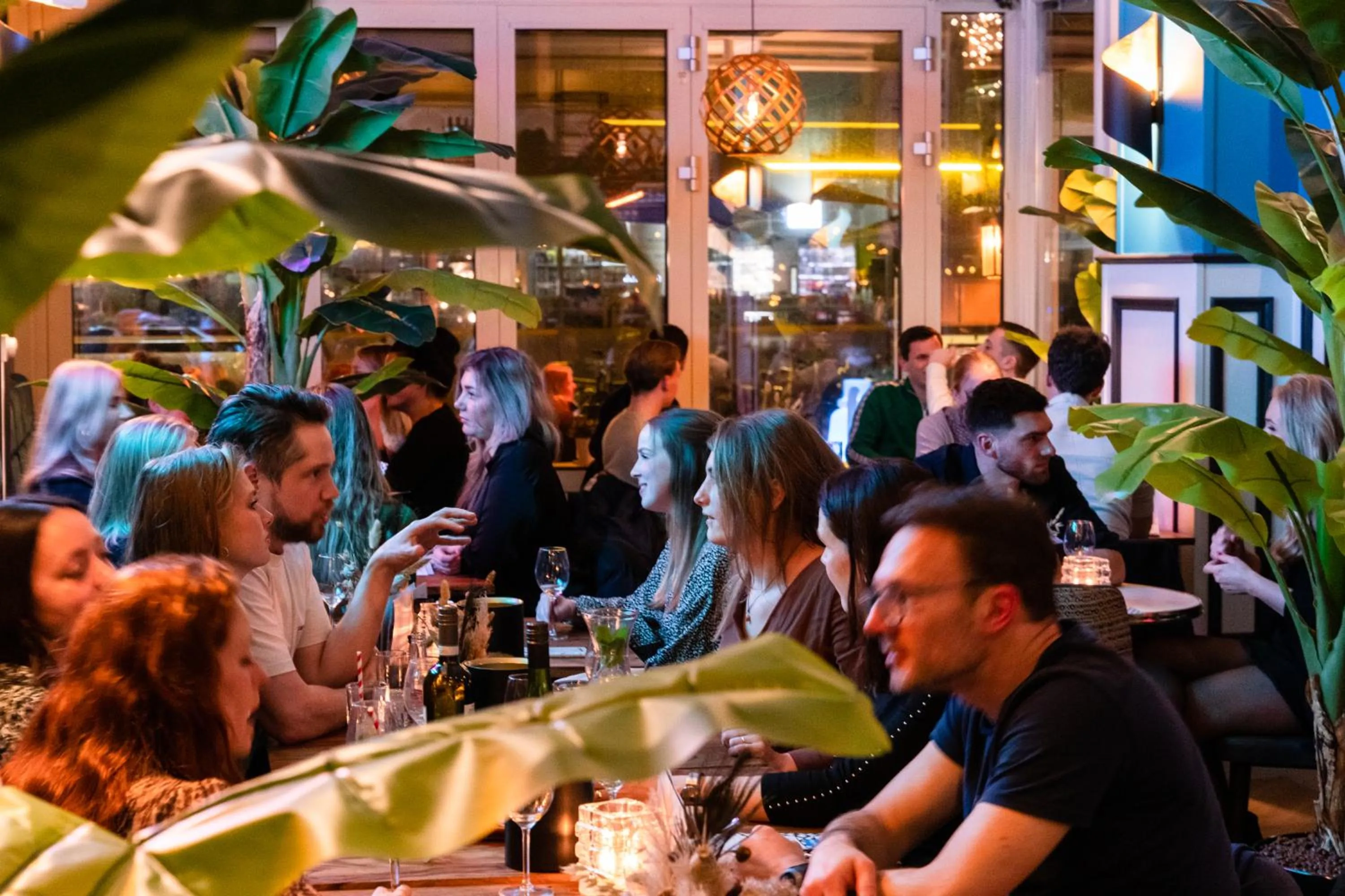 Restaurant/places to eat in Hotel Pauw