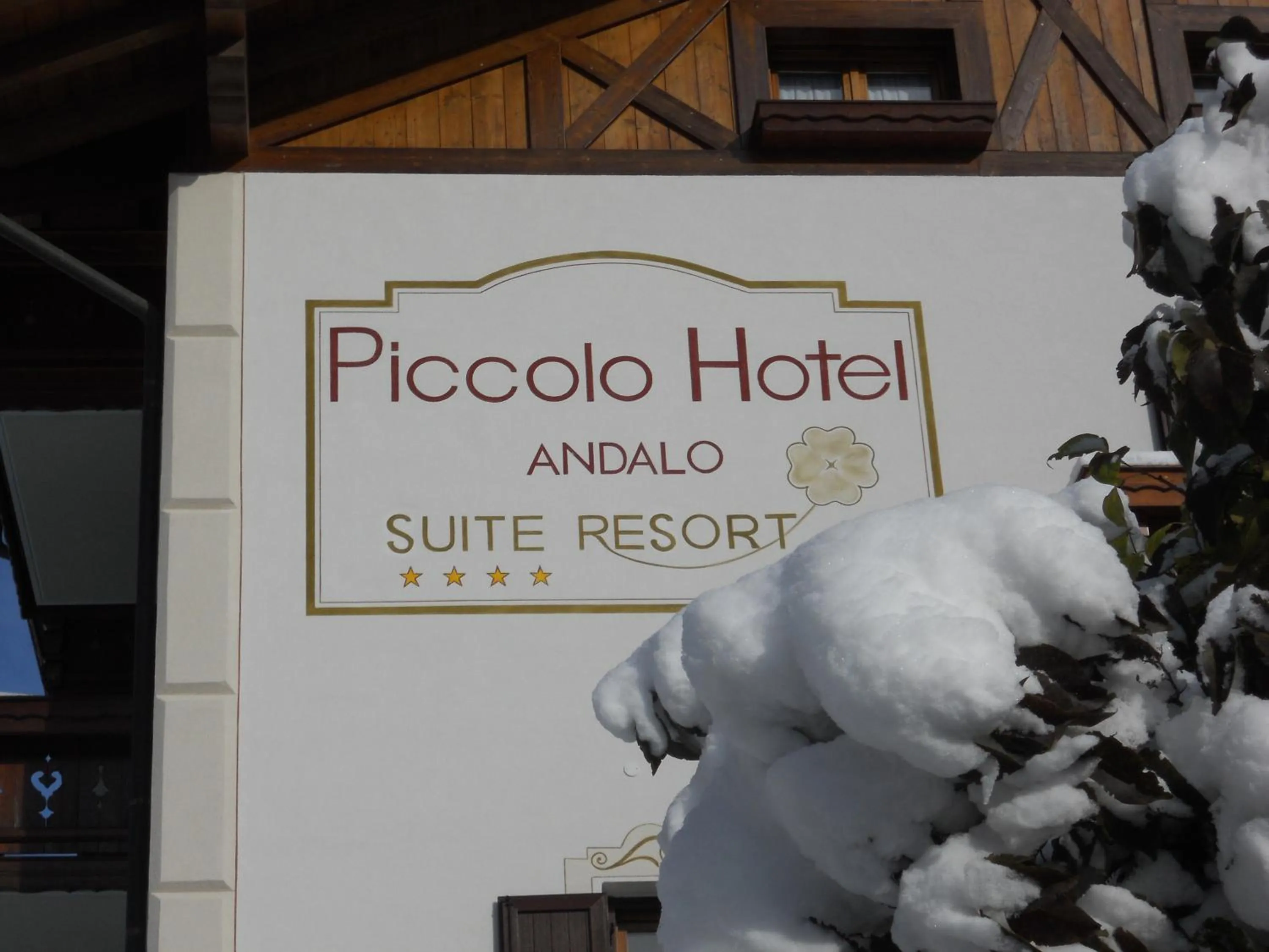 Facade/entrance in Il Piccolo Dolomiti Resort