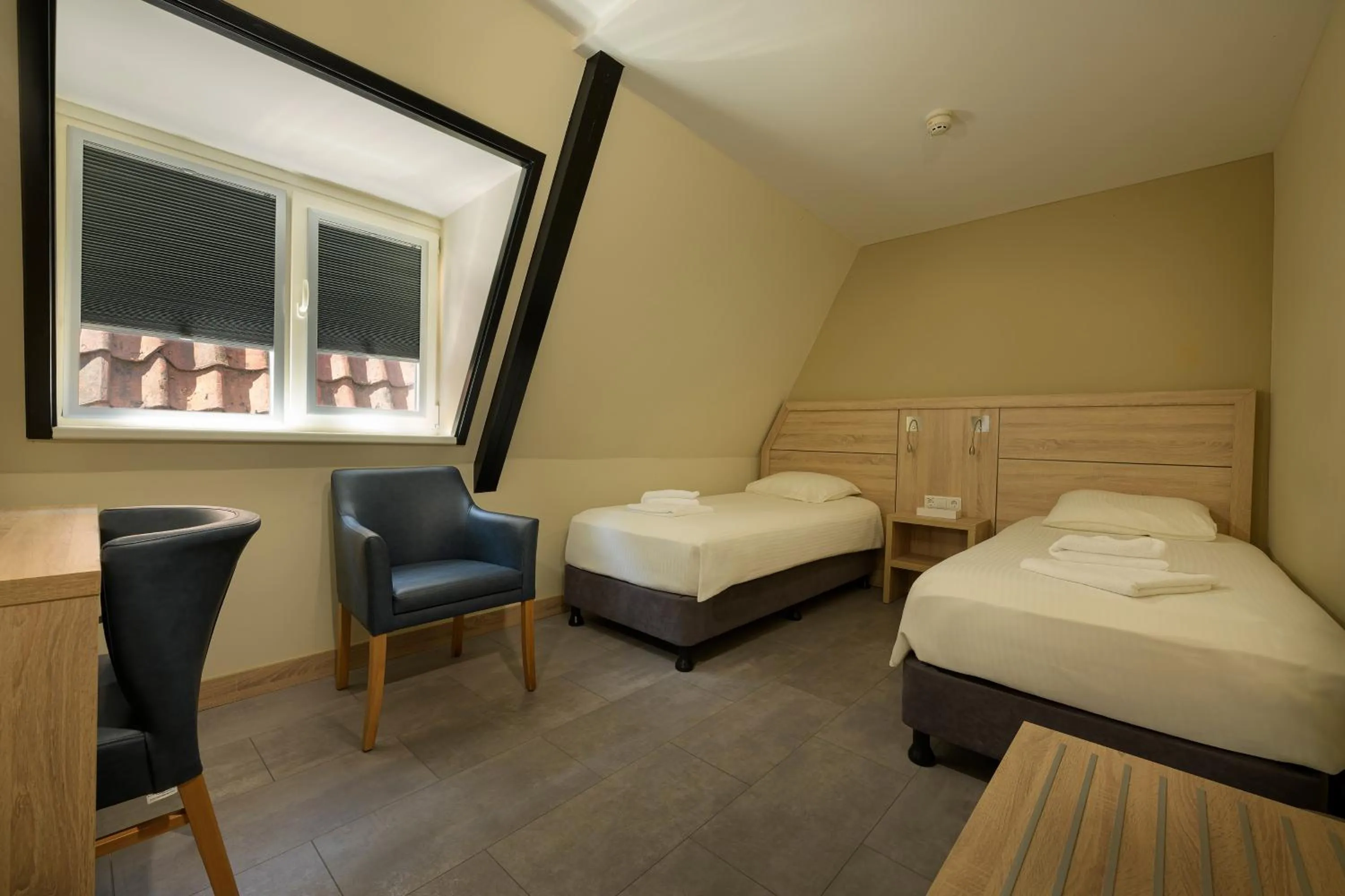 Bed in Atlas Village Brielle