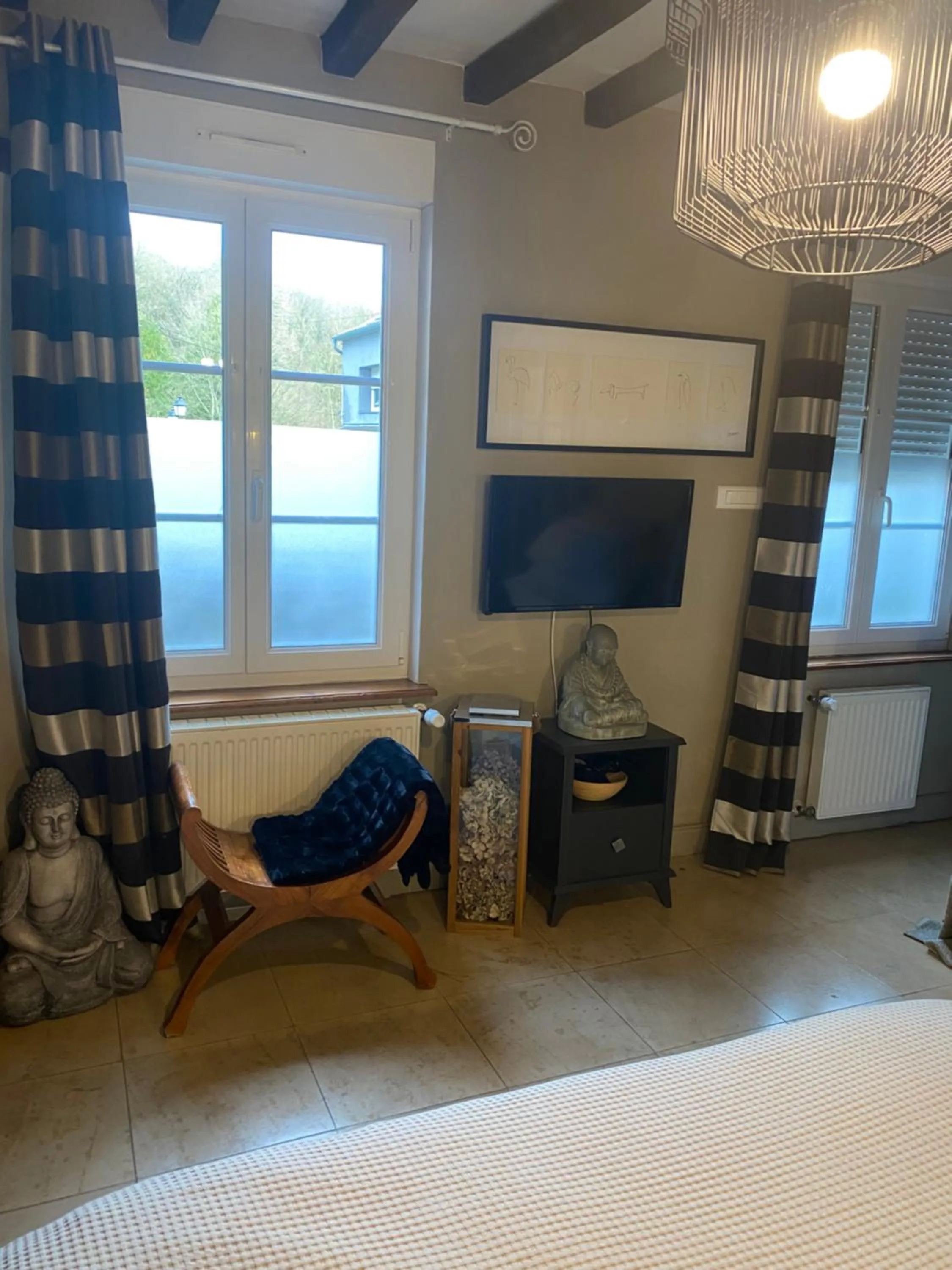 Bedroom, Bed in Logis Hôtel DOMAINE du MOULIN