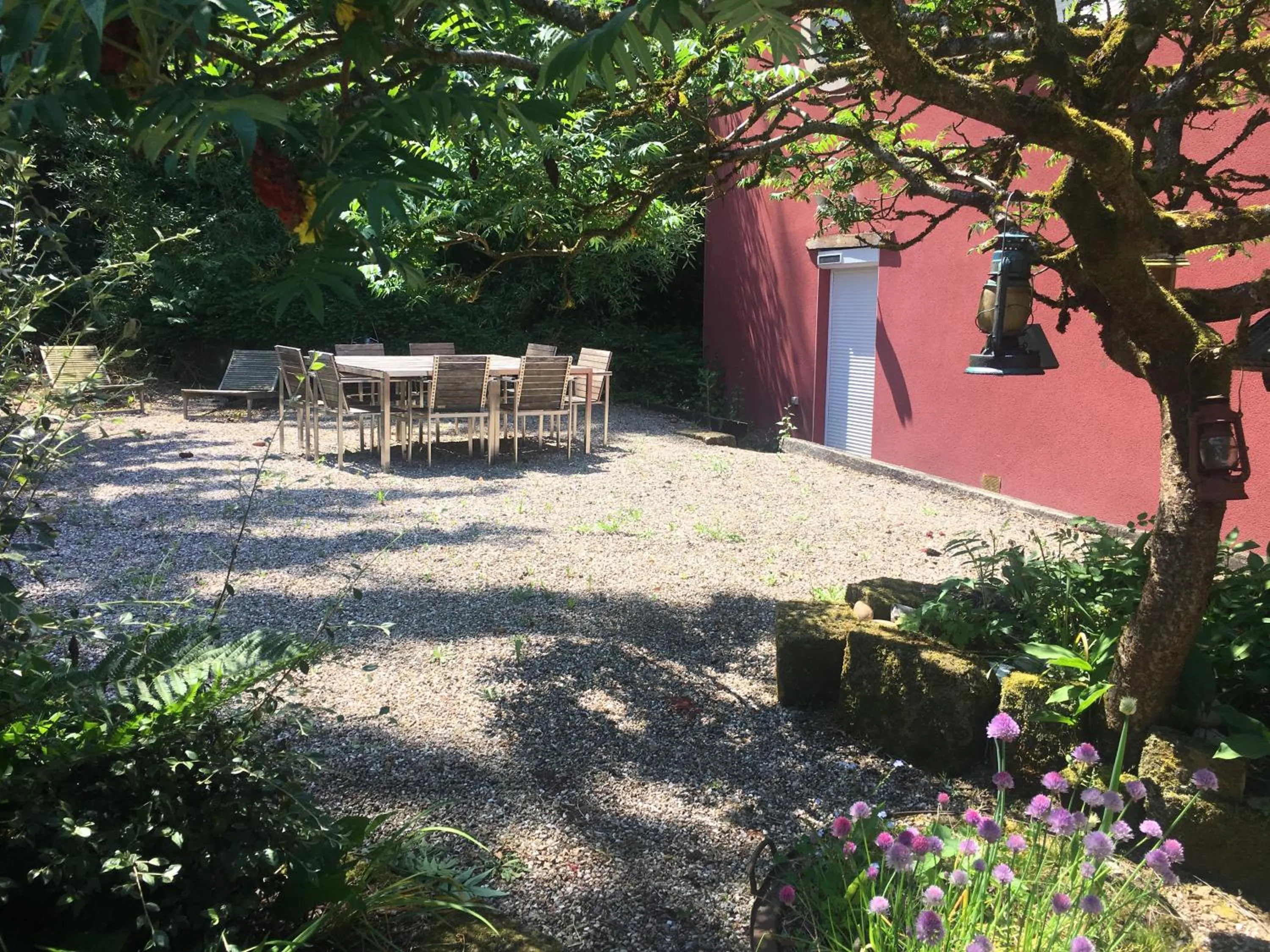 Property building in Logis Hôtel DOMAINE du MOULIN